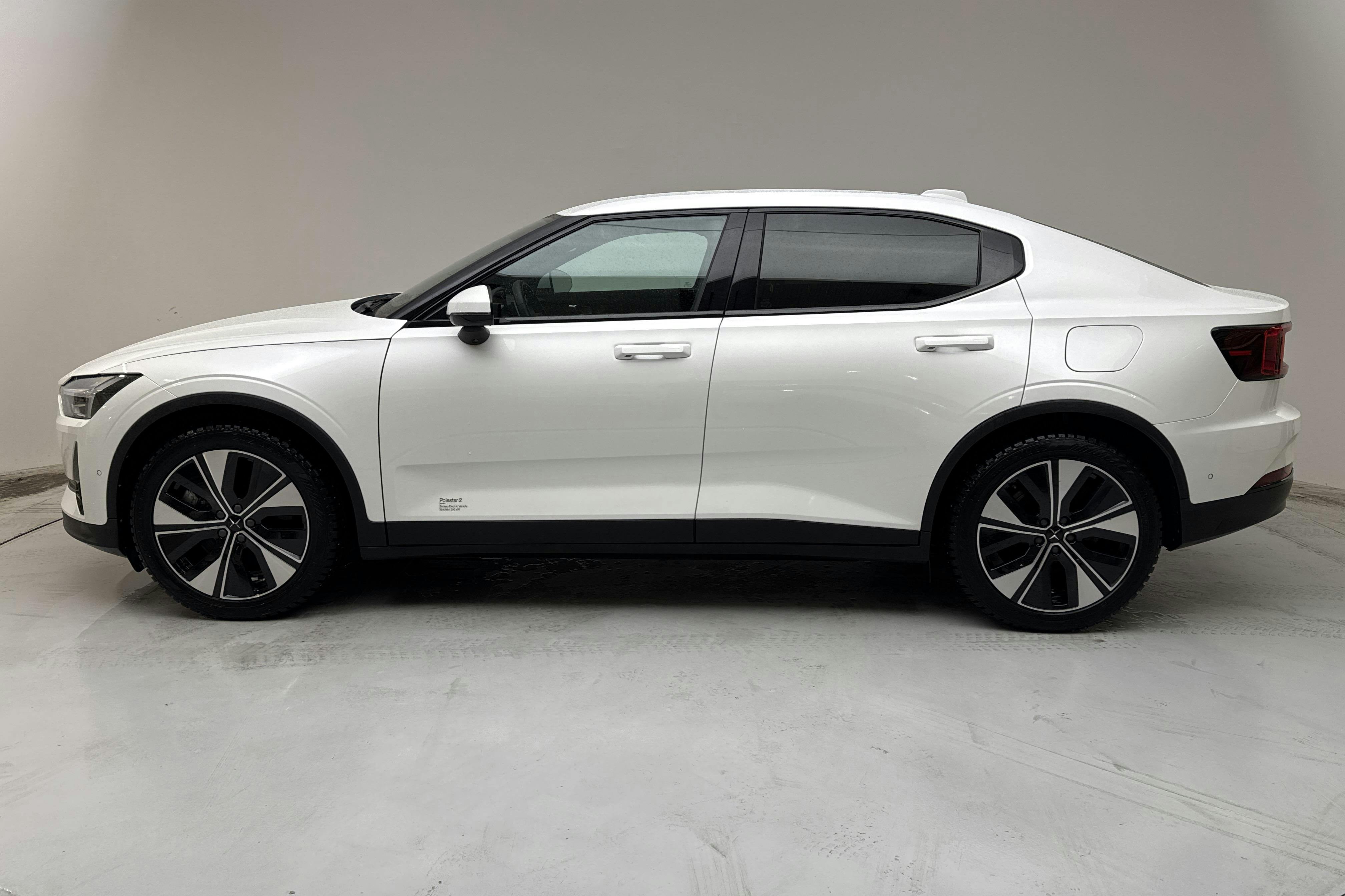 Presentation photo 2 of 19: Polestar 2 Long range Dual motor (408hk) - 84 620 km - Automatic - white - 2023