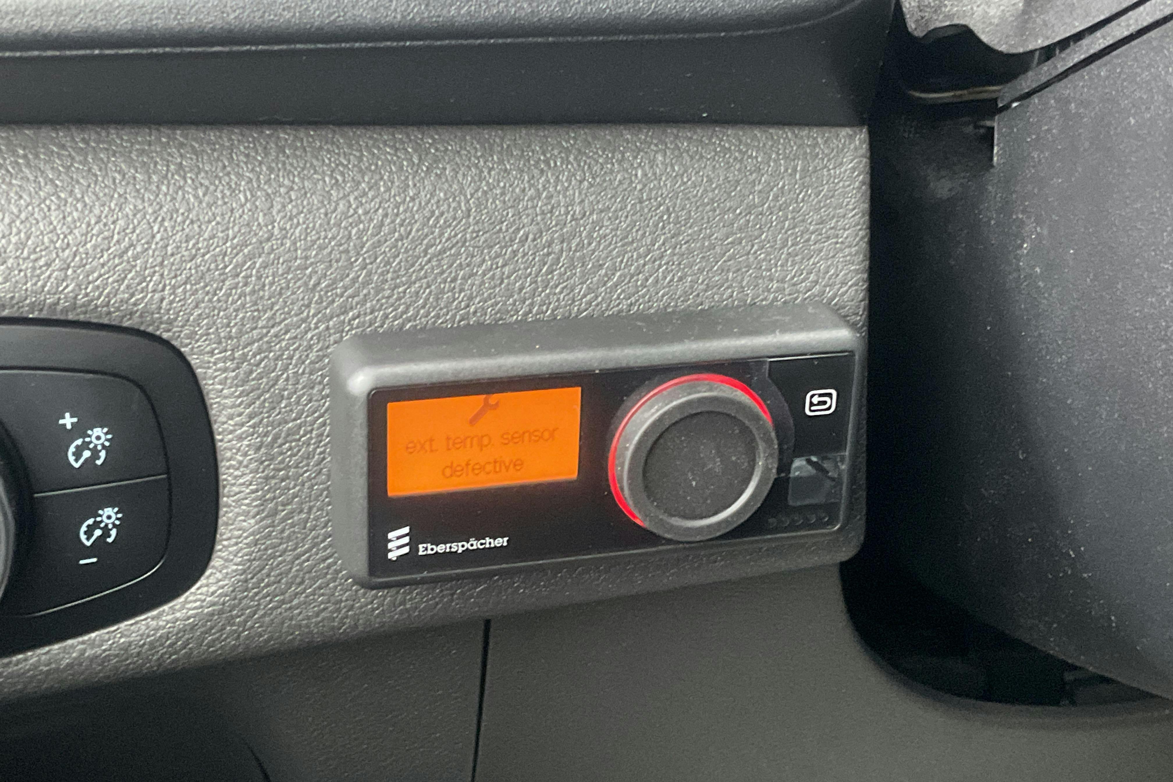 Presentation photo 13 of 13: Ford Transit Custom 340 PHEV (120hk) - 108 830 km - Automatic - white - 2022