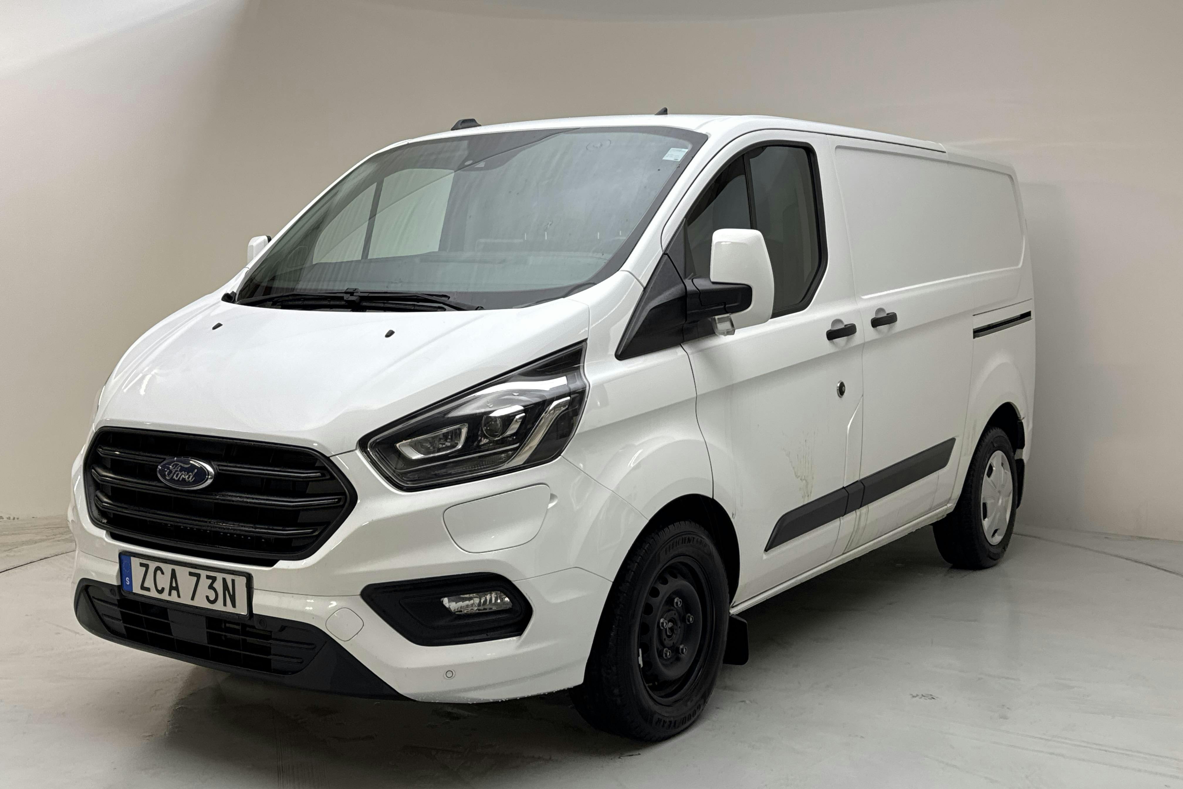 Presentation photo 1 of 13: Ford Transit Custom 340 PHEV (120hk) - 108 830 km - Automatic - white - 2022