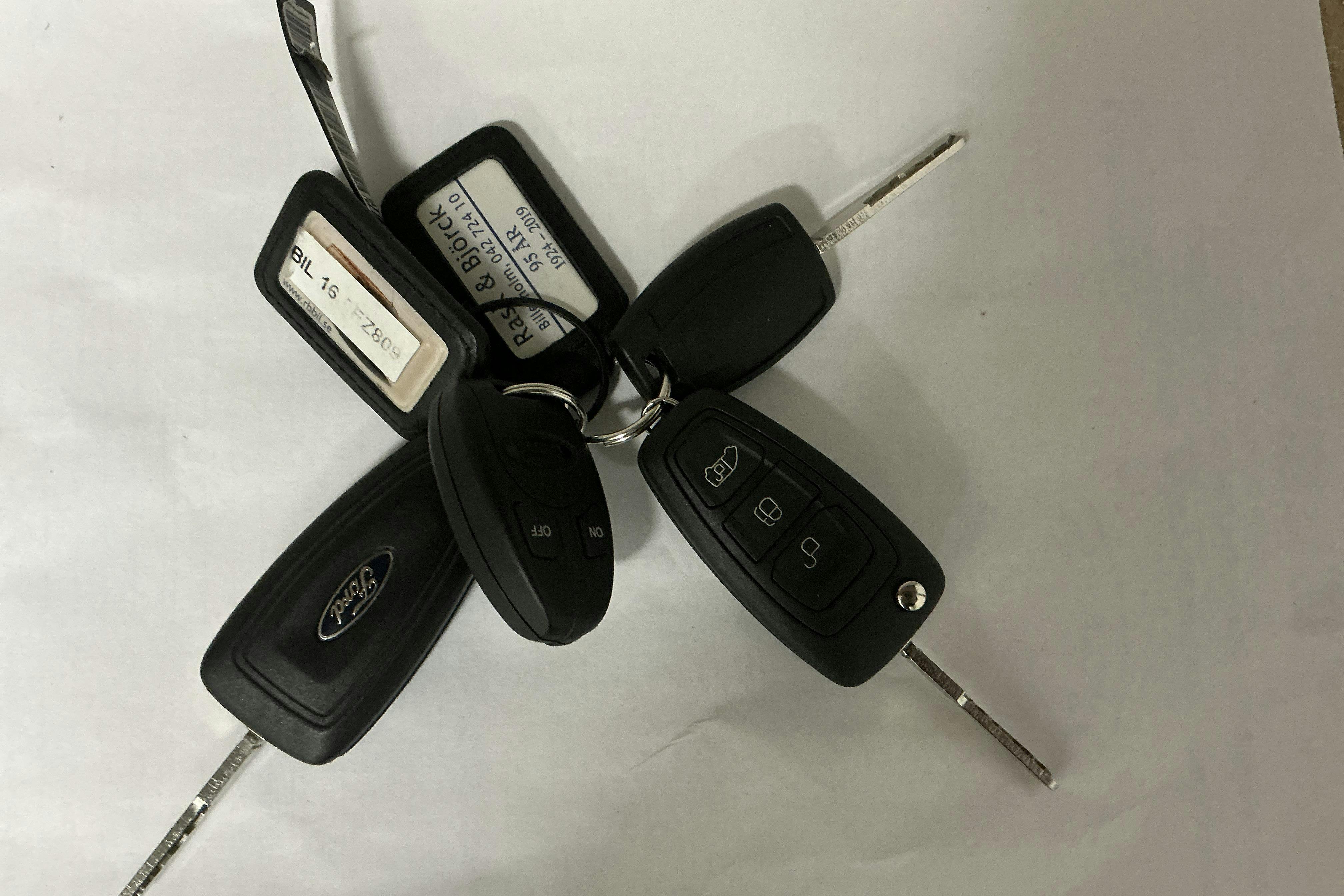 Presentation photo 15 of 15: Ford Transit Custom 280 (105hk) - 120 700 km - Manual - white - 2019