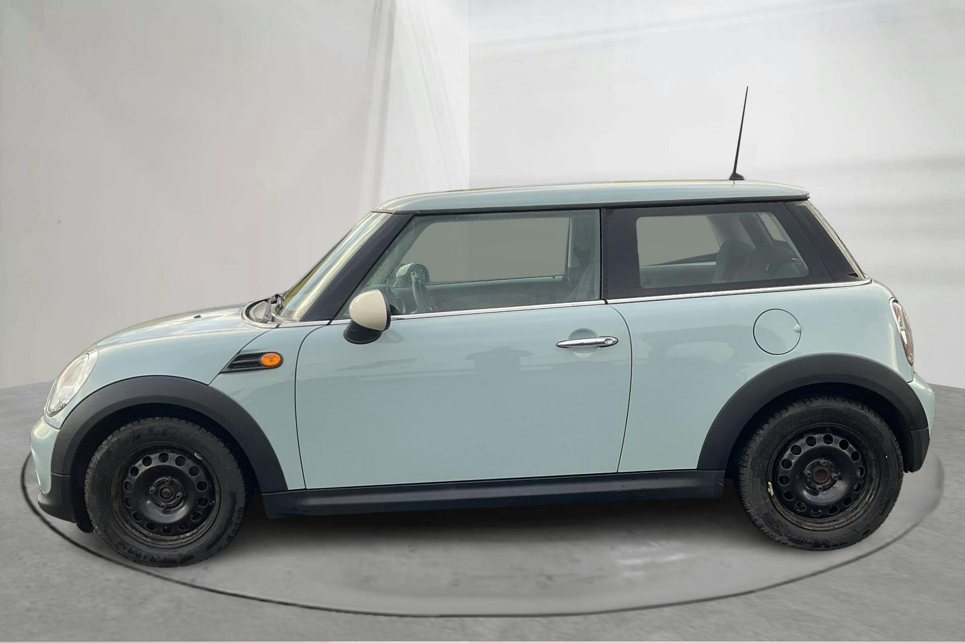 Presentation photo 2 of 12: MINI One (75hk) - 124 640 km - Manual - blue - 2012