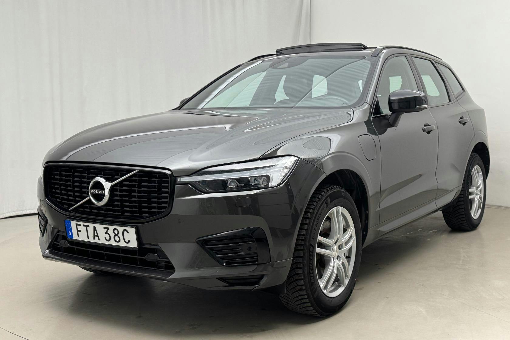 Presentation photo 1 of 26: Volvo XC60 T6 AWD Recharge (340hk) - 99 710 km - Automatic - Dark Grey - 2021