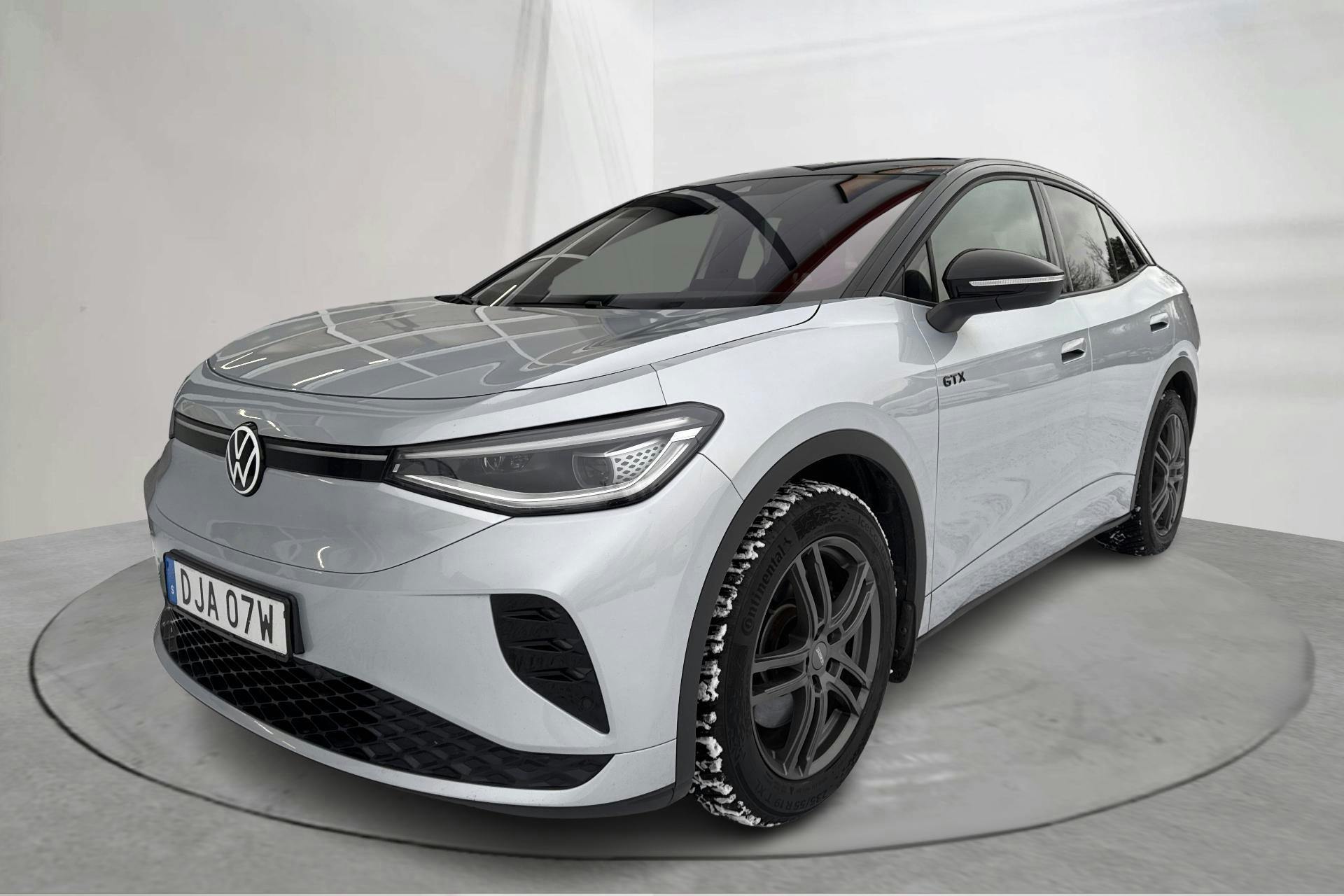 Presentation photo 1 of 17: VW ID.5 GTX 4-Motion 77kWh (299hk) - 51 530 km - Automatic - silver - 2023