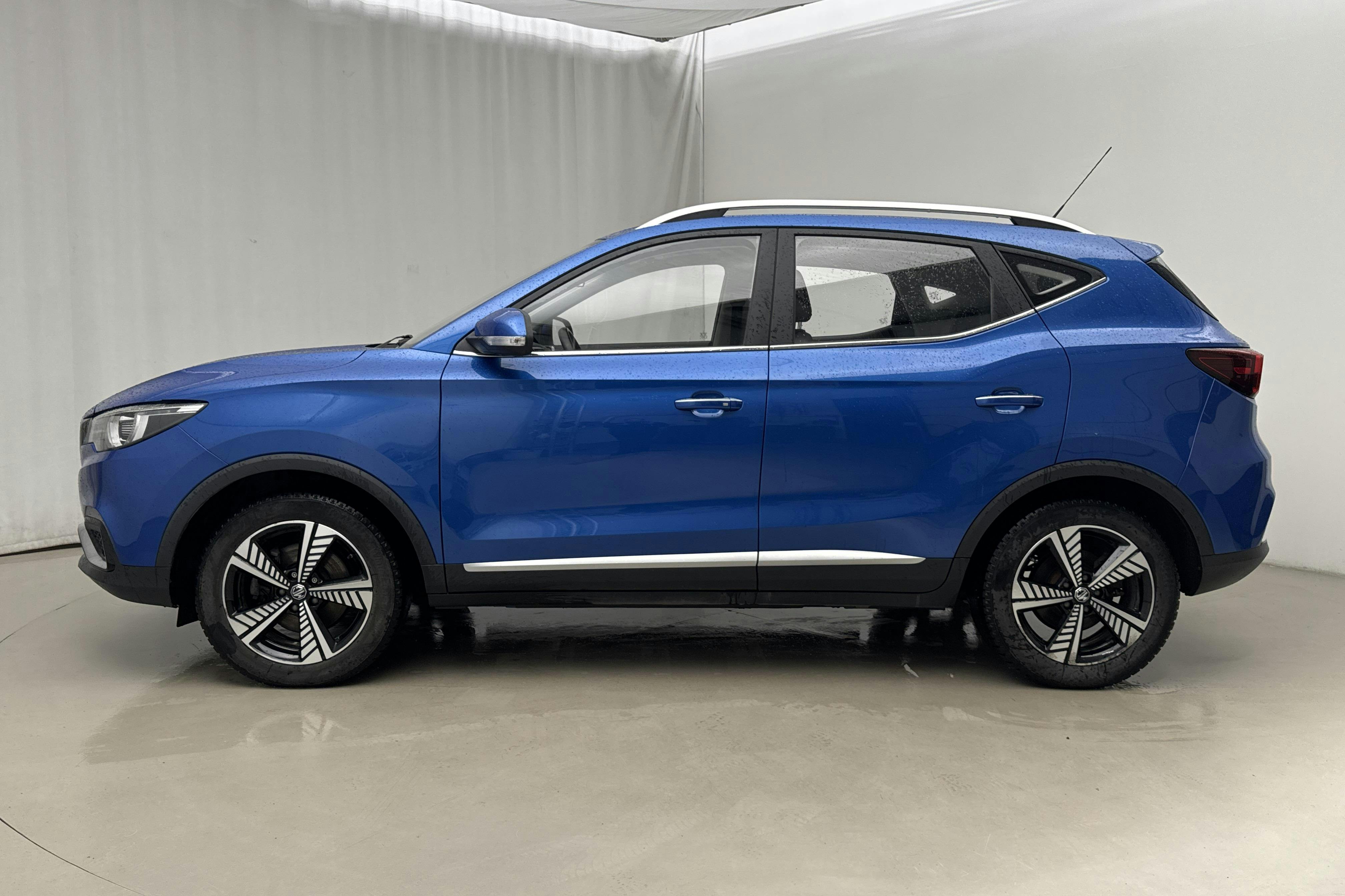 Presentation photo 2 of 22: MG ZS EV (143hk) - 34 770 km - Automatic - blue - 2021