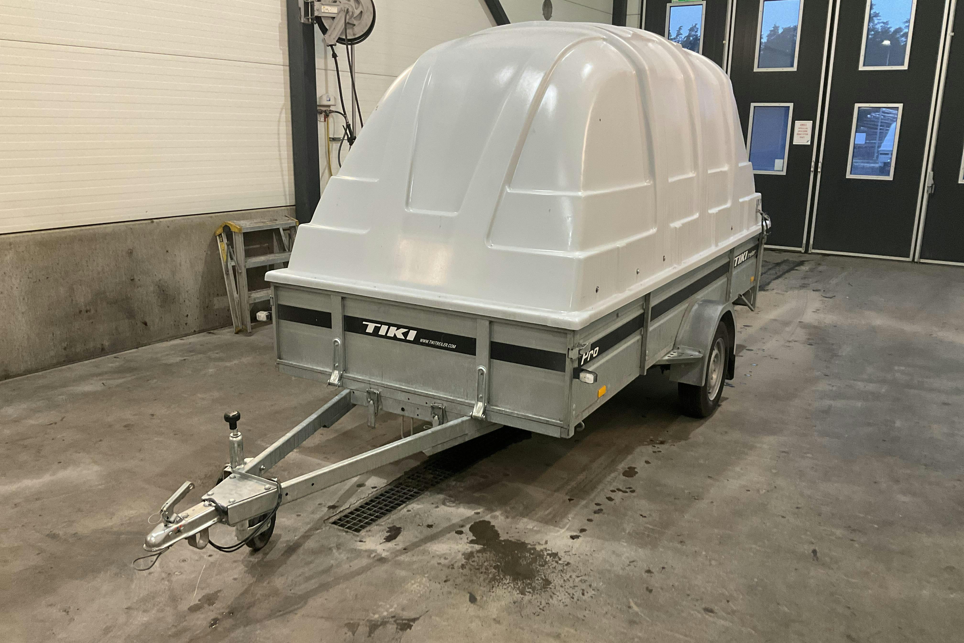 Presentation photo 1 of 12: TIKI CP350-LH Pro Kåpsläpvagn med tippfunktion Släpvagn - 0 km - 2019