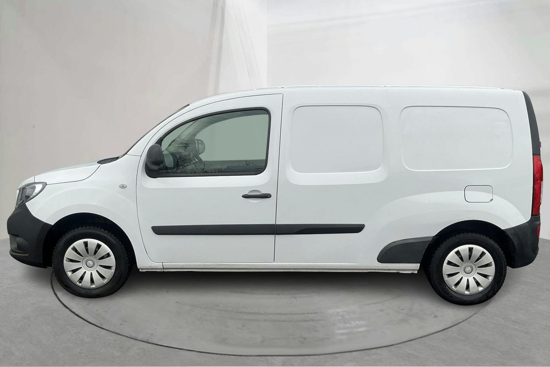 Presentationsfoto 2 av 13: Mercedes Citan 109 1.5 CDI (95hk) - 9 136 mil - Manuell - vit - 2020