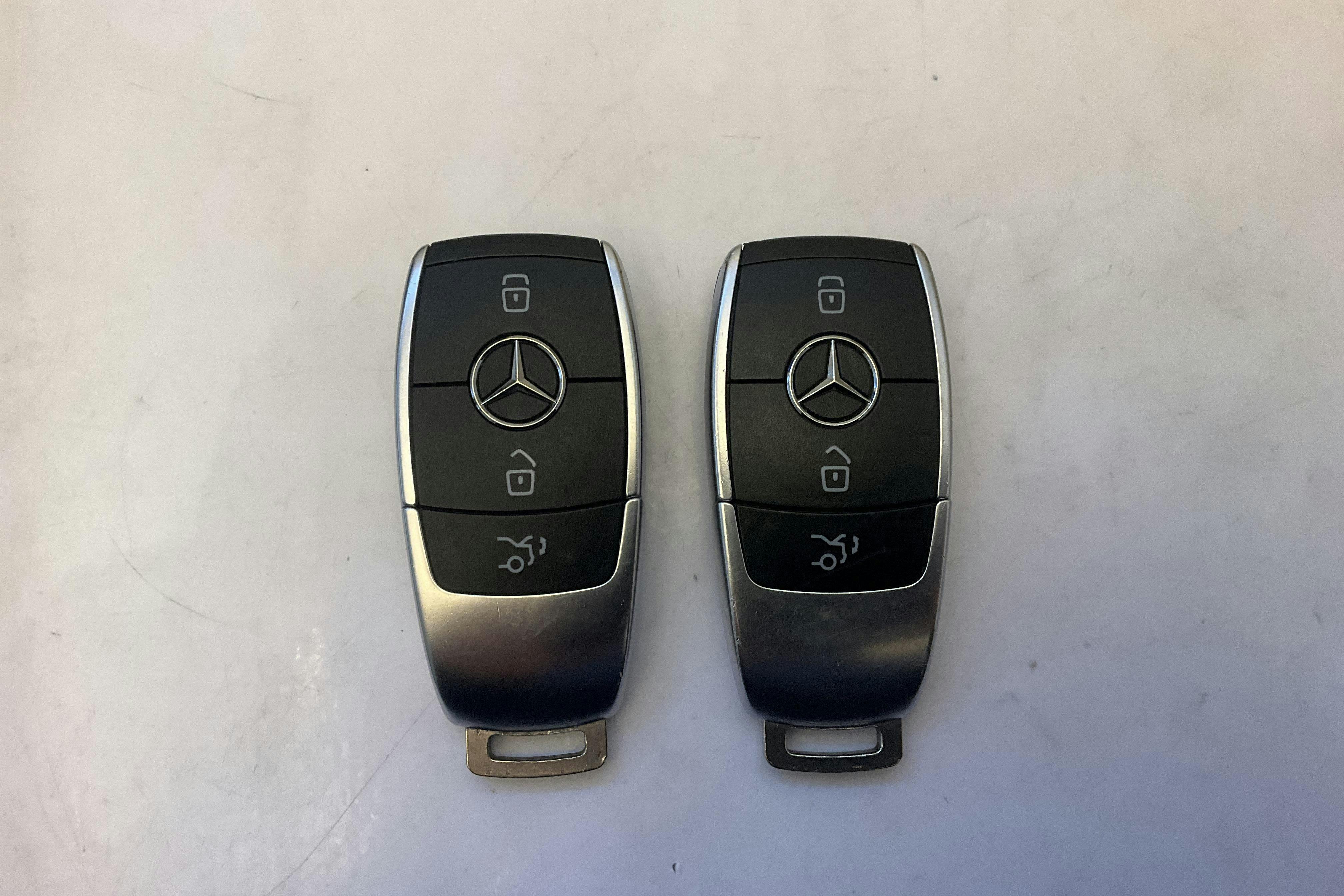 Presentationsfoto 17 av 17: Mercedes GLE 350 de 4MATIC Coupé C167 (333hk) - 16 359 mil - Automat - Dark Blue - 2021