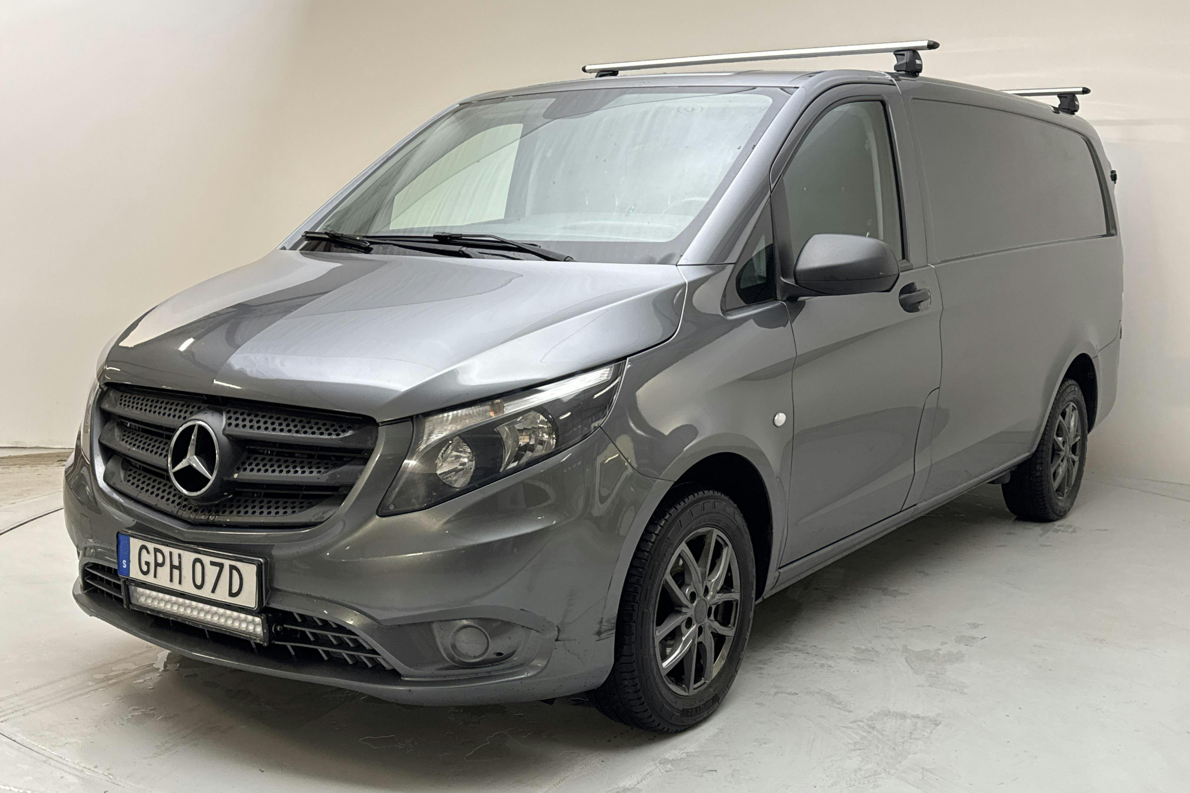 Presentationsfoto 1 av 12: Mercedes Vito 116 CDI W640 (163hk) - 23 260 mil - Automat - grå - 2020