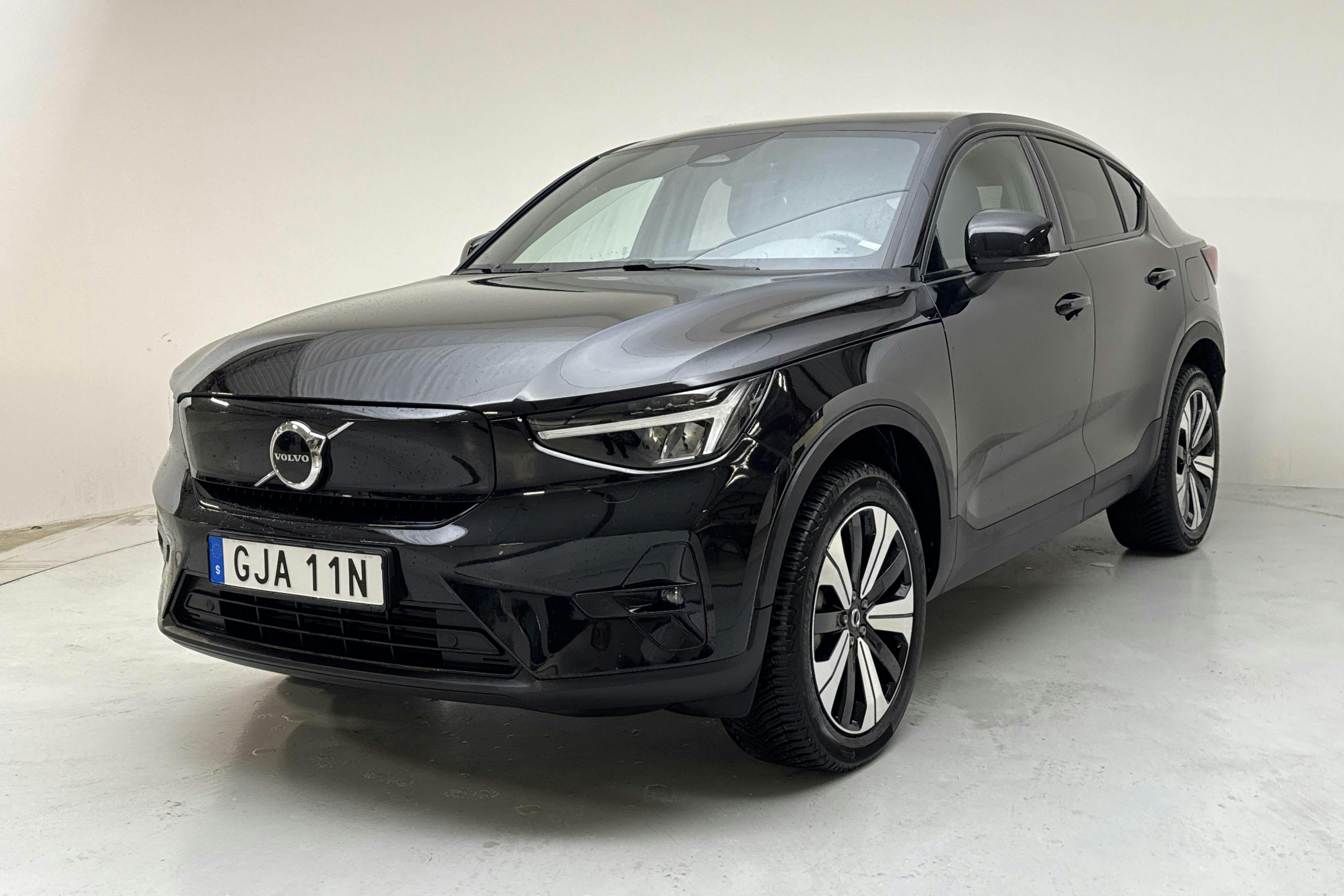 Presentation photo 1 of 19: Volvo C40 Recharge (231hk) - 16 830 km - Automatic - black - 2023