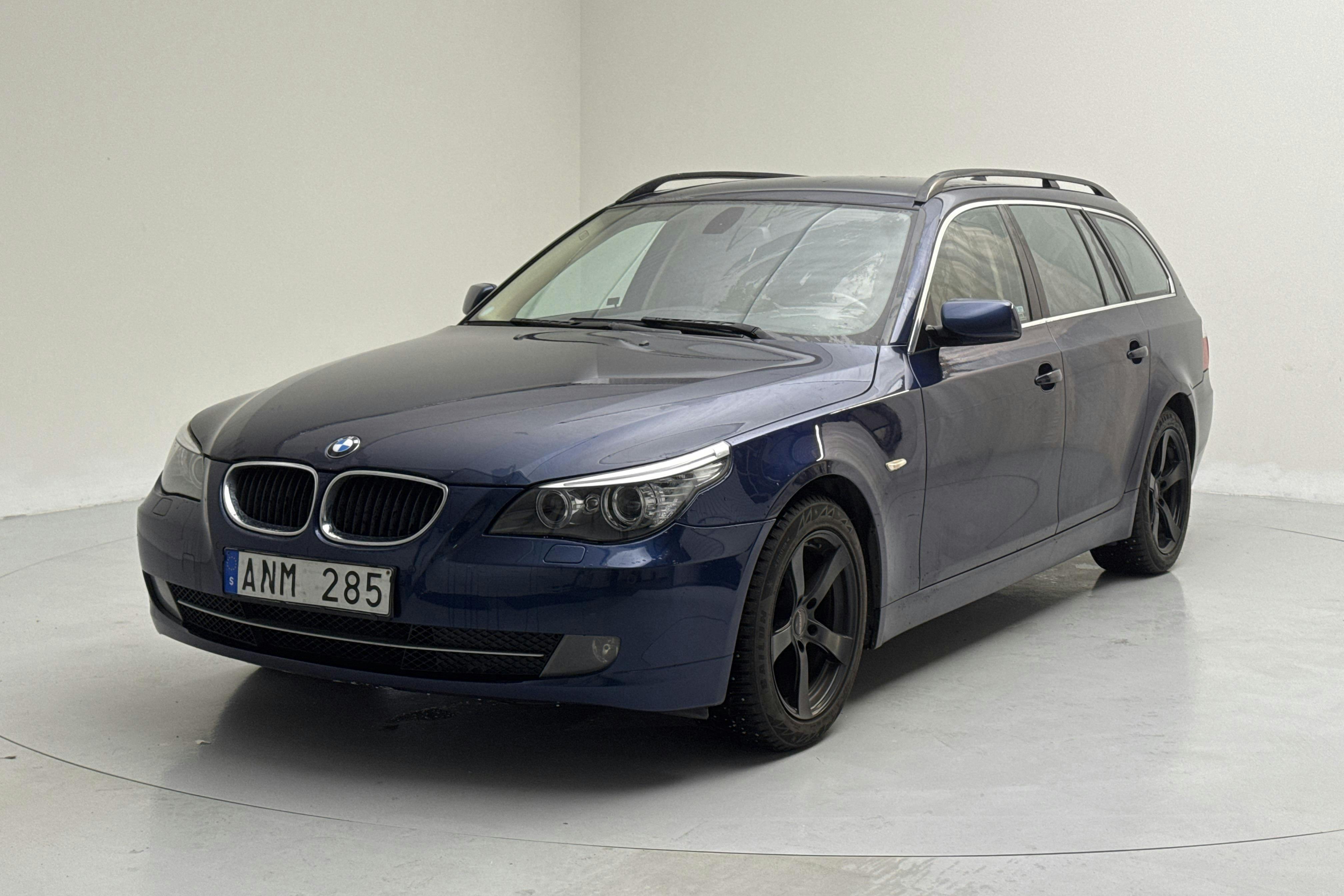 Esittelykuva 1 osoitteesta 12: BMW 520i Touring, E61 (170hk) - 222 450 km - Automaattinen - sininen - 2008