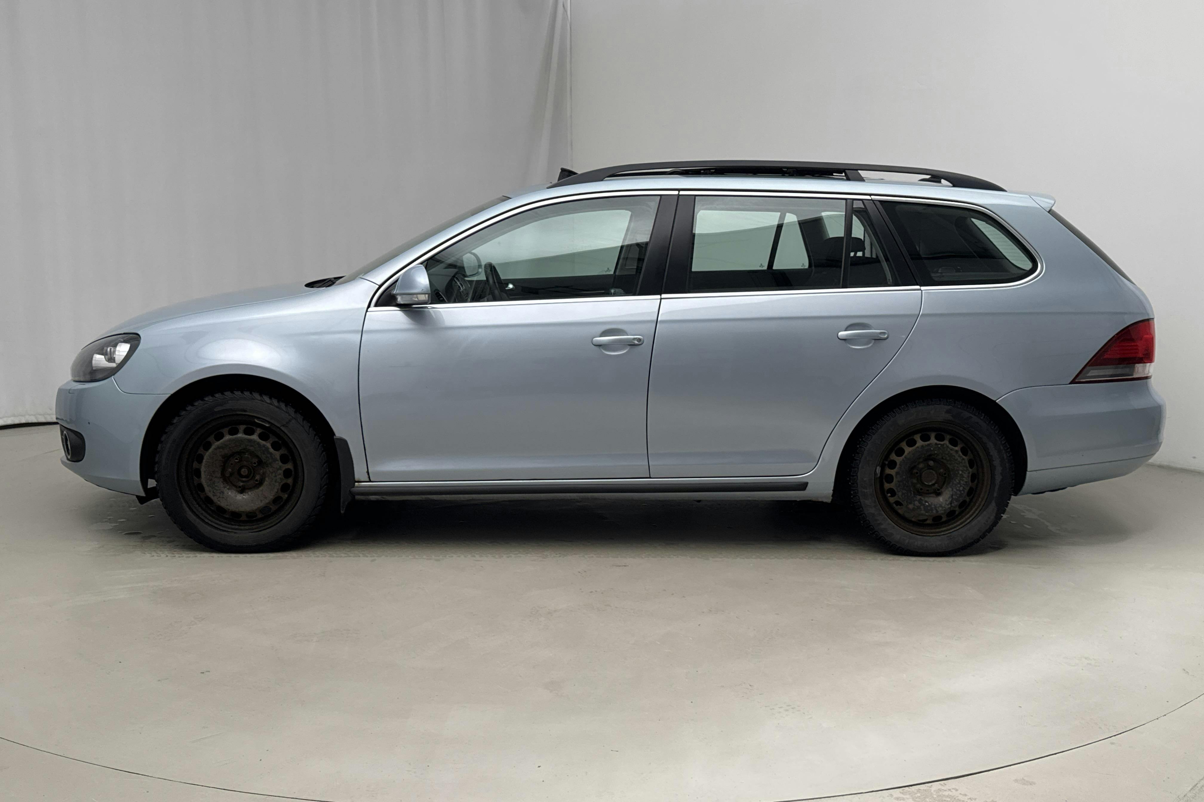 Presentation photo 2 of 14: VW Golf VI 1.6 MultiFuel E85 Variant (102hk) - 161 370 km - Manual - Light Blue - 2010