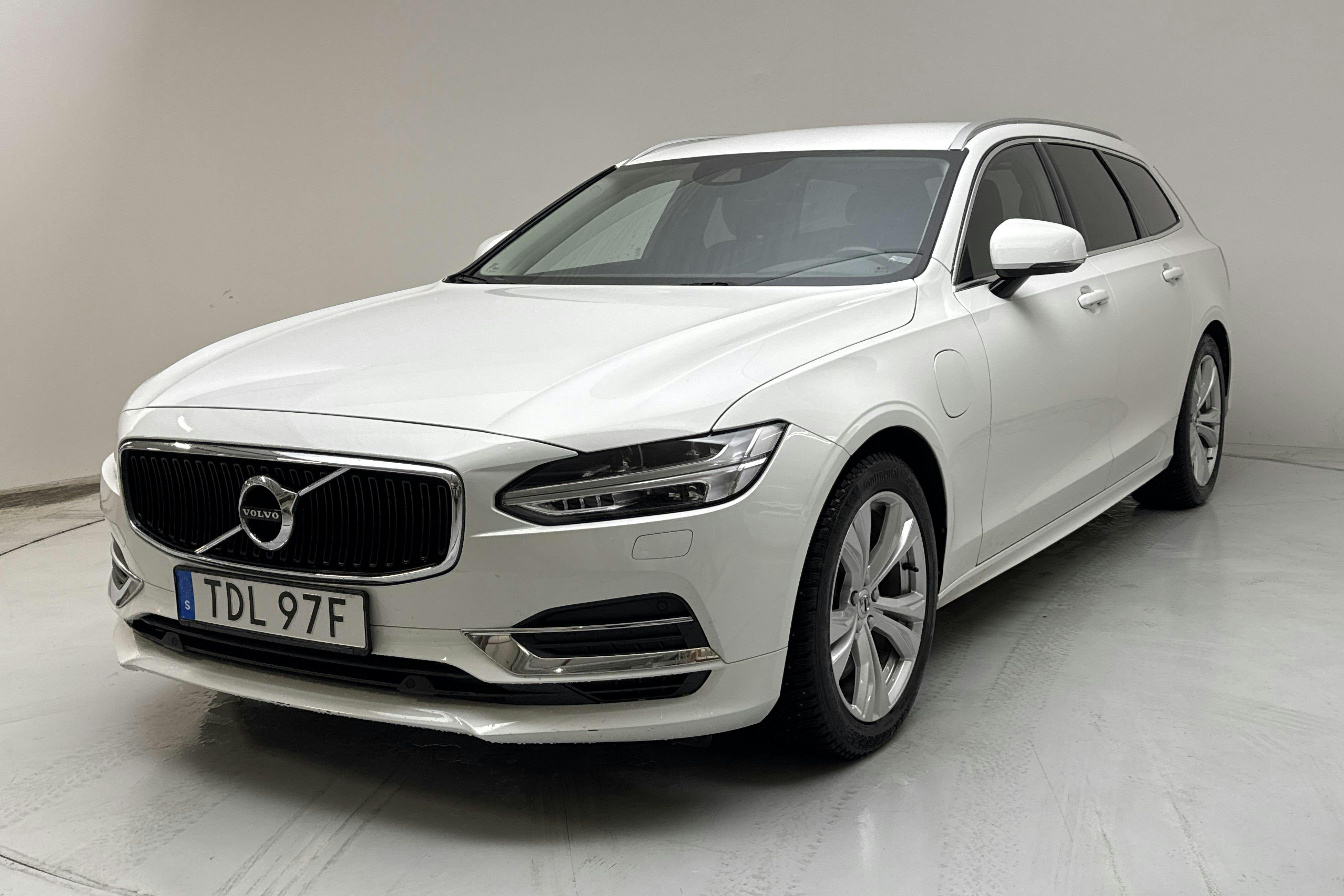 Volvo V90 T8 AWD Twin Engine (390hk) - 13 751 mil - Automat - vit - 2020
