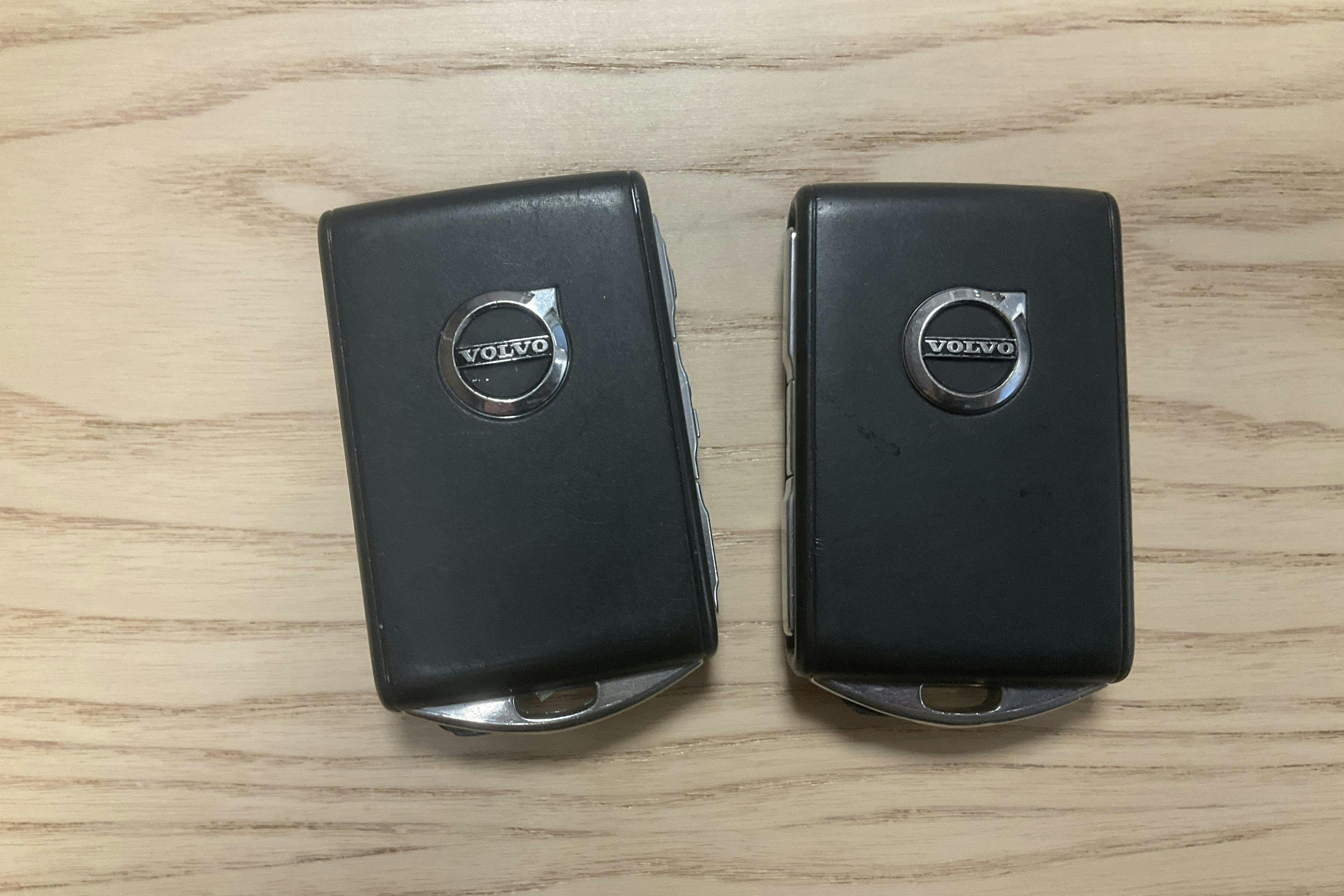 Presentationsfoto 16 av 16: Volvo V90 T8 AWD Twin Engine (390hk) - 13 751 mil - Automat - vit - 2020