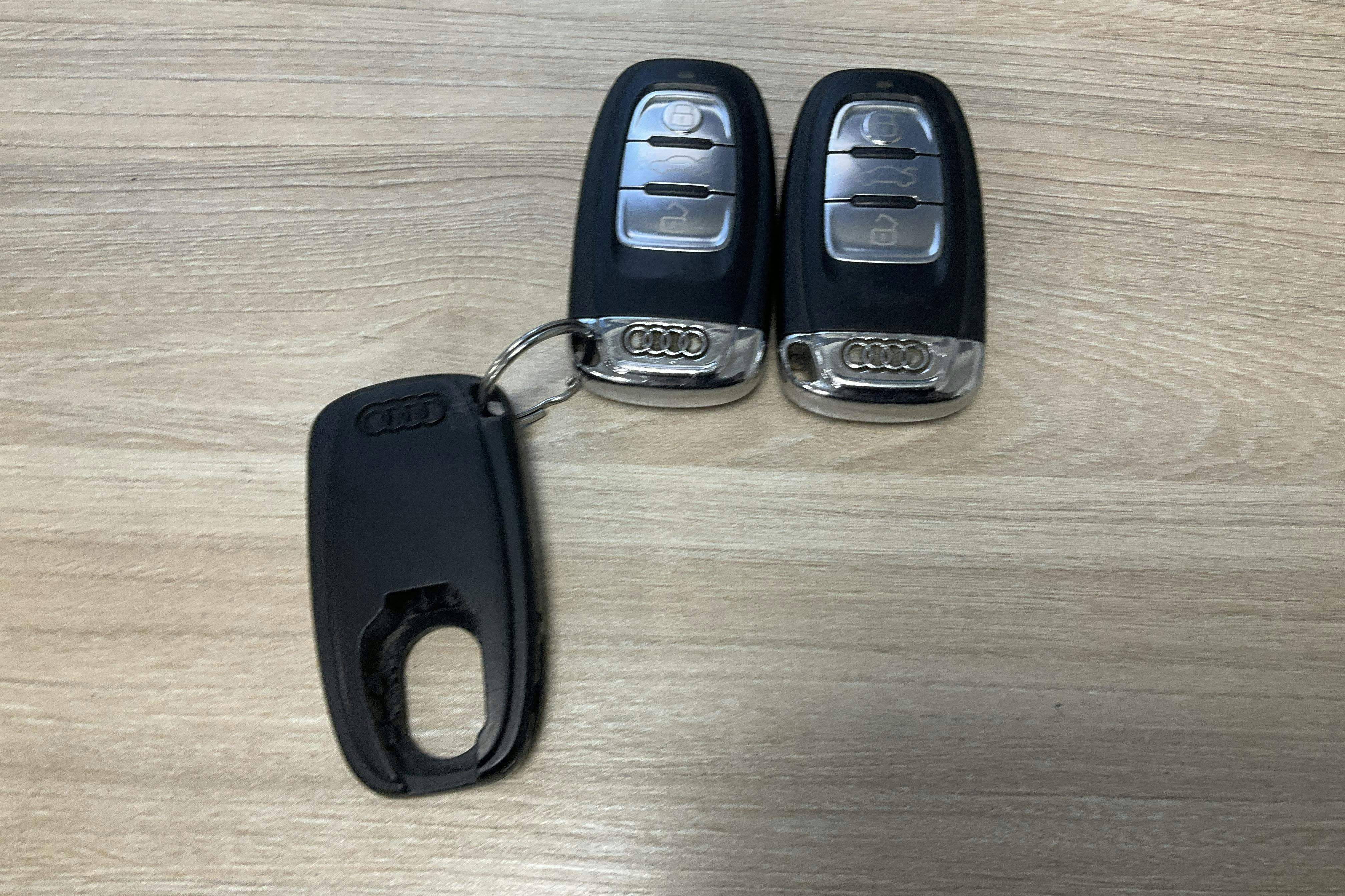 Esitlusfoto 14 aadressil 14: Audi A5 2.0 TFSI Sportback quattro (211hk) - 247 830 km - Automaatne - must - 2010