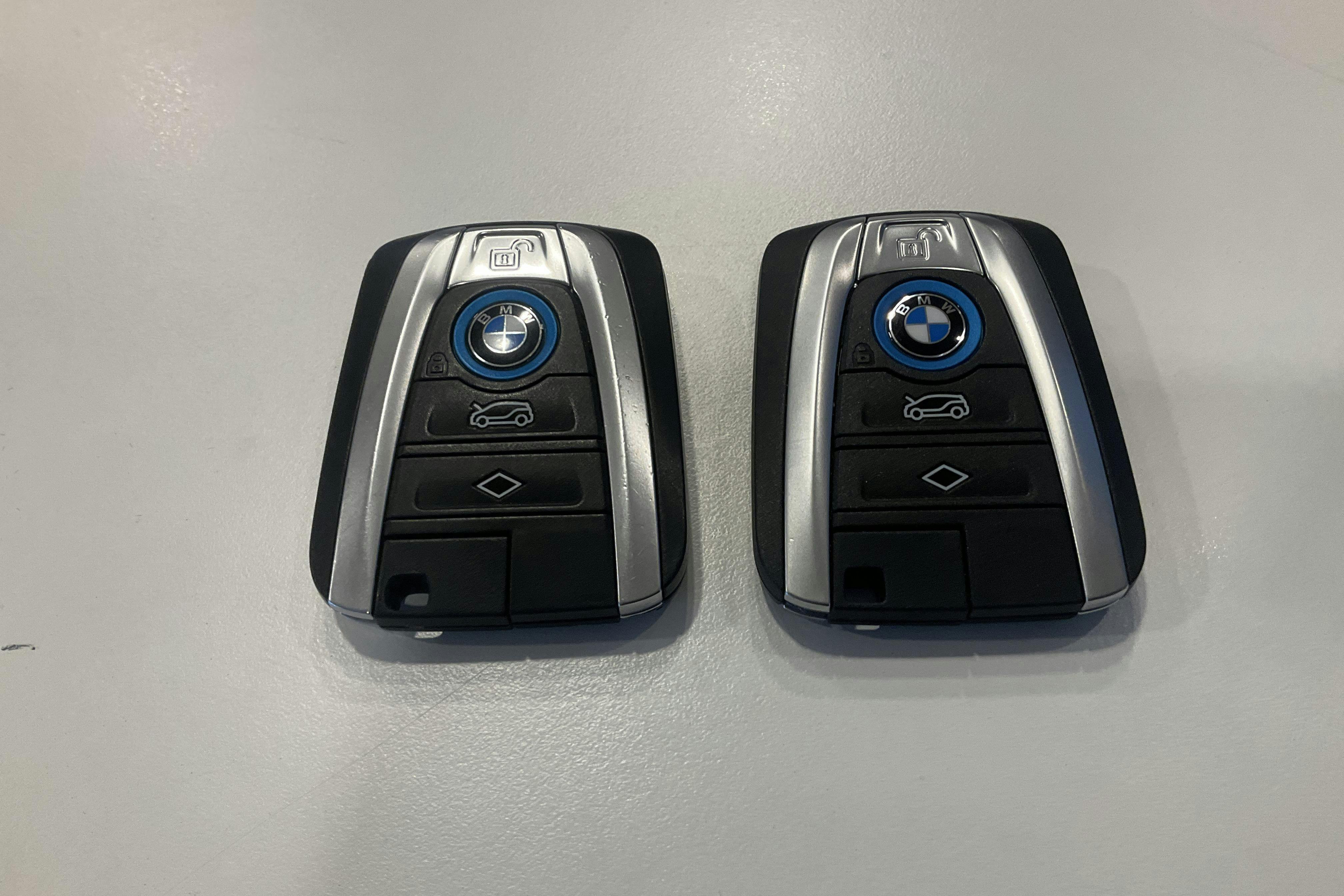 Presentationsfoto 24 av 24: BMW i3 120Ah, I01 (170hk) - 7 109 mil - Automat - blå - 2019