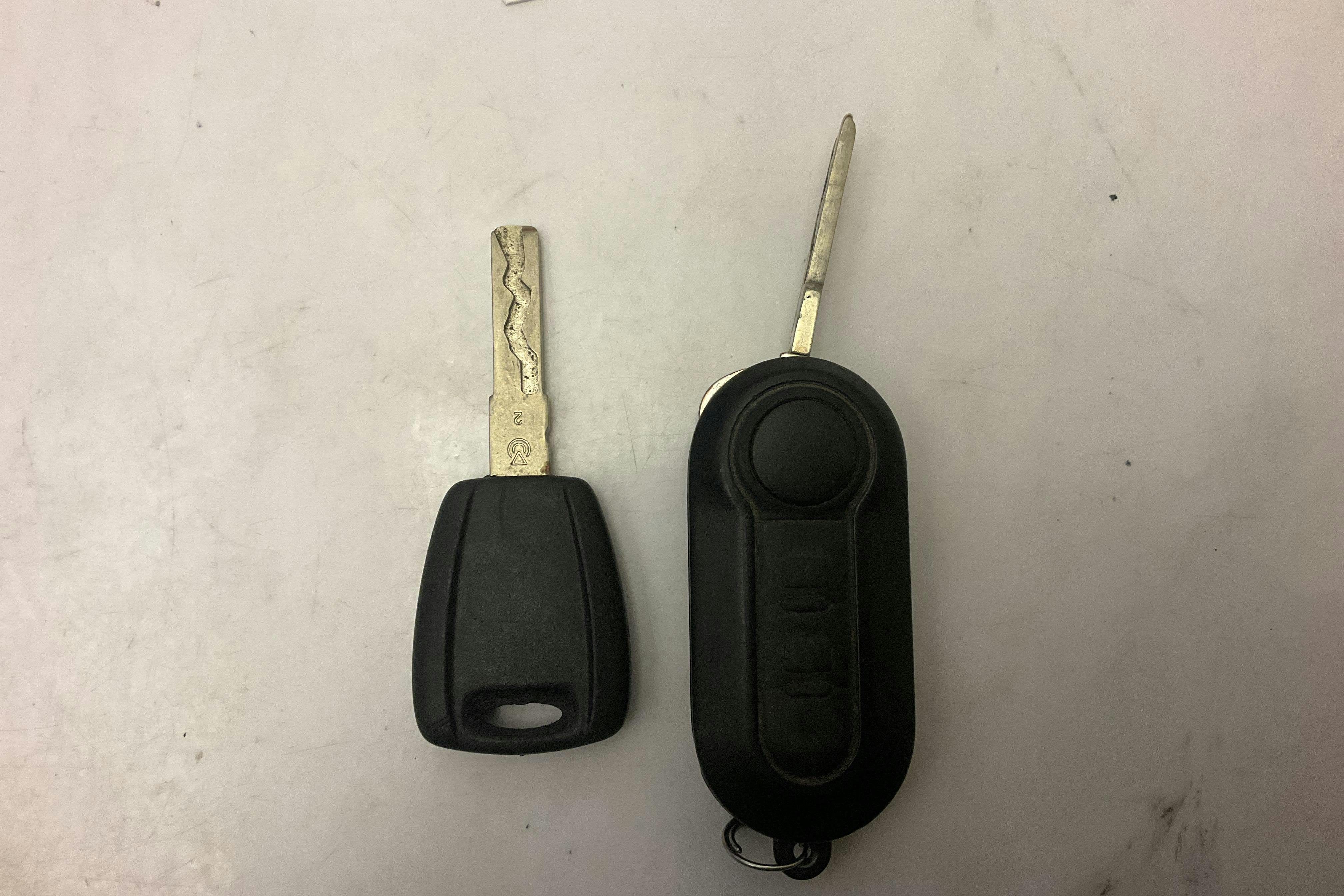 Presentationsfoto 11 av 11: Peugeot Boxer 335 2.0 BlueHDI Chassi (163hk) - 10 164 mil - Manuell - vit - 2019