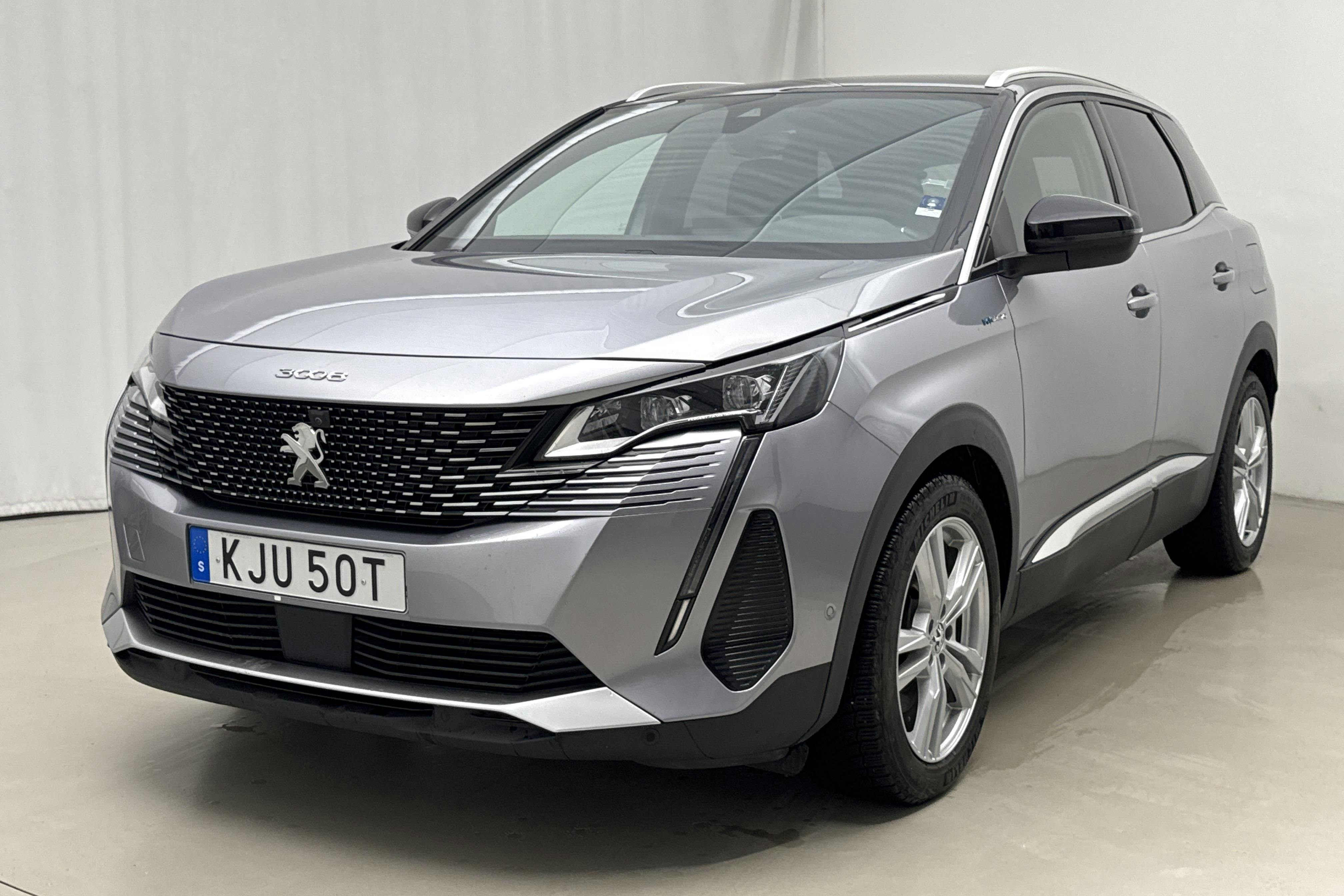 Peugeot 3008 1.6 Plug-in Hybrid 4 (300hk) - 9 832 mil - Automat - grå - 2021