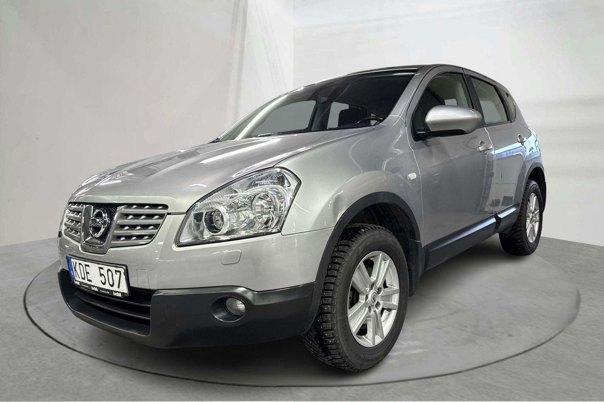 Esittelykuva 1 osoitteesta 13: Nissan Qashqai 2.0 dCi 4x4 (150hk) - 182 960 km - Automaattinen - hopea - 2009