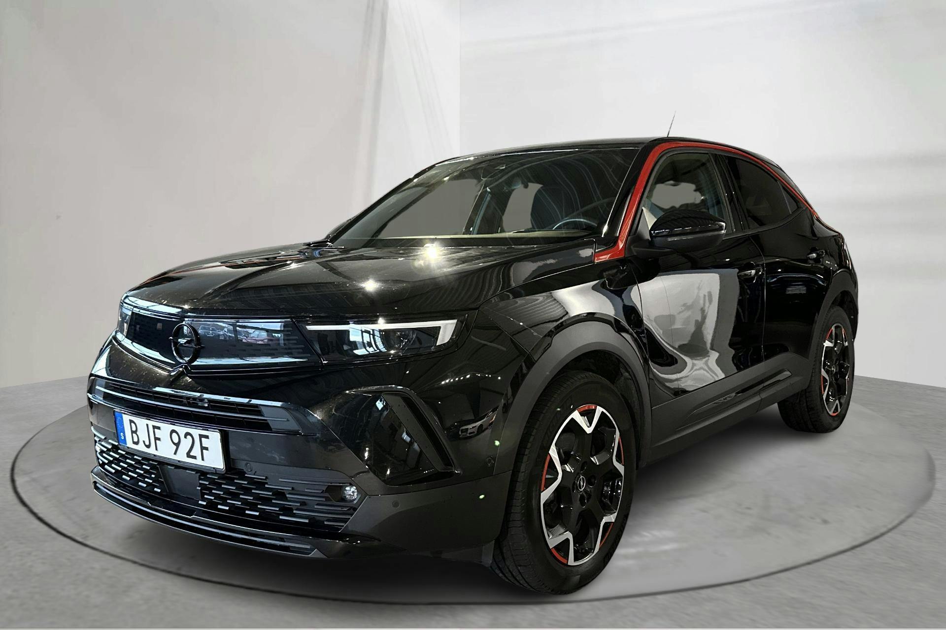 Presentation photo 1 of 13: Opel Mokka-e (136hk) - 43 870 km - Automatic - black - 2022