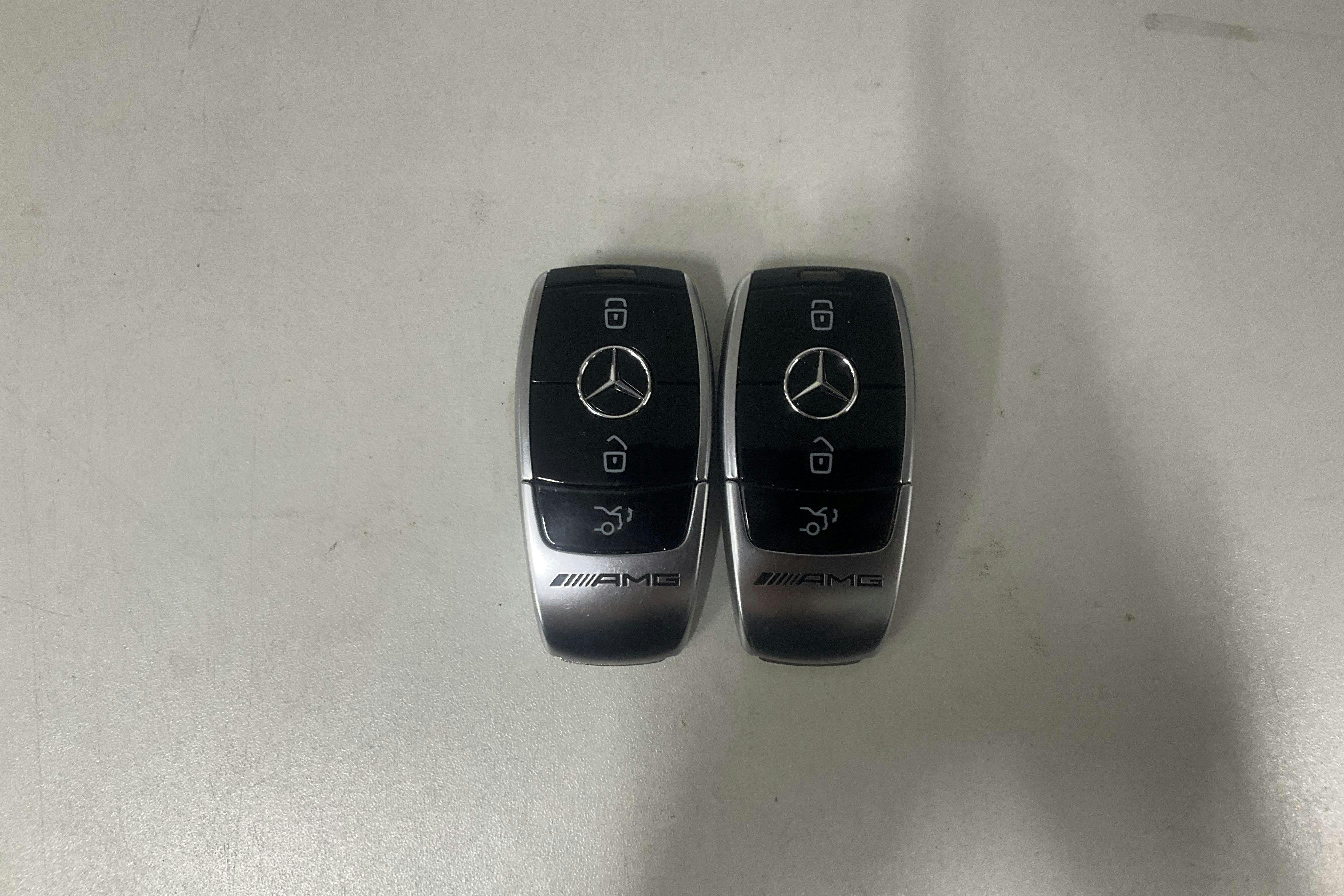 Presentation photo 16 of 16: Mercedes GLC 63 S AMG 4MATIC X253 (510hk) - 132 290 km - Automatic - gray - 2022