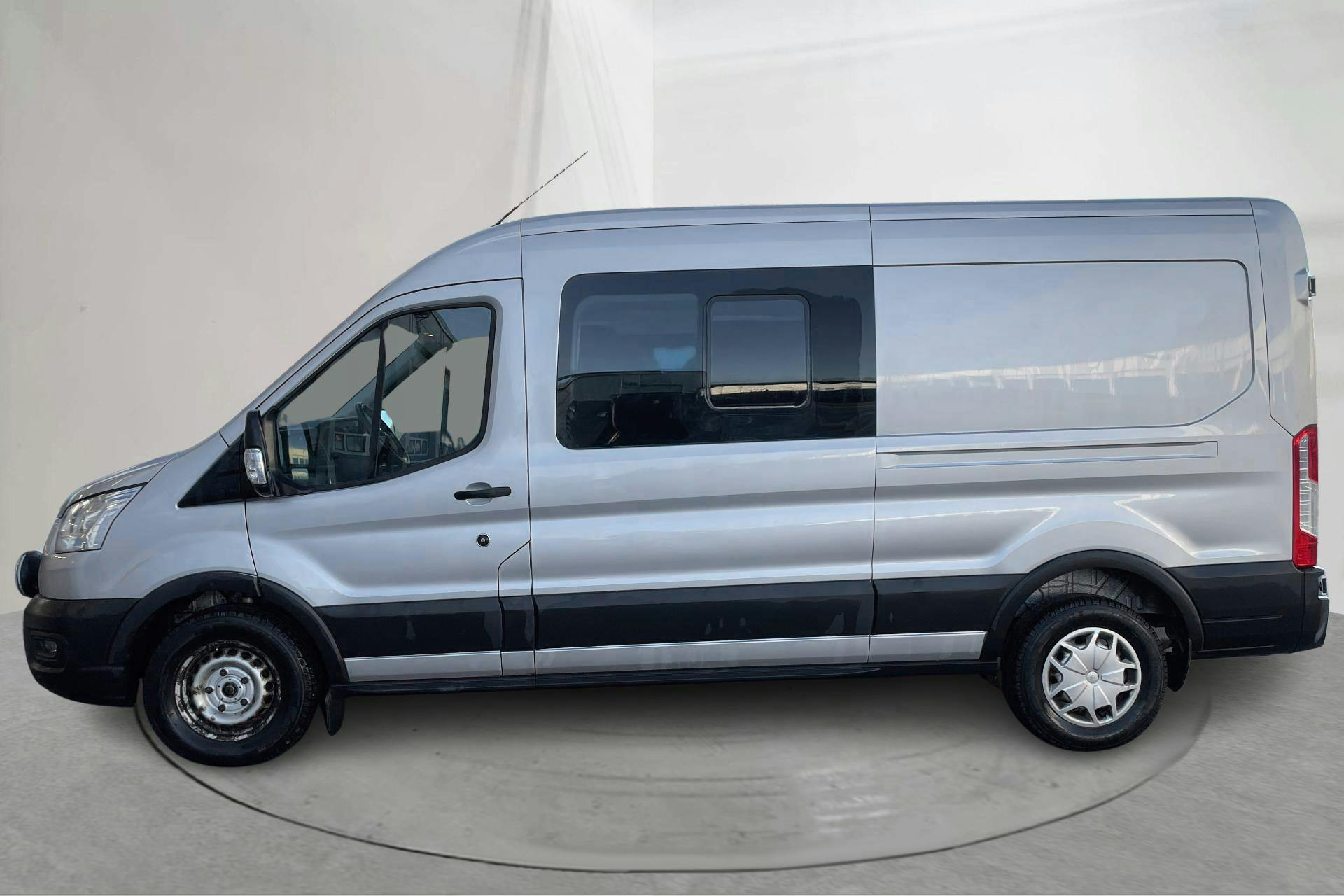 Presentation photo 2 of 14: Ford Transit 350 2.0 TDCi 2WD Skåp (170hk) - 157 830 km - Automatic - gray - 2020