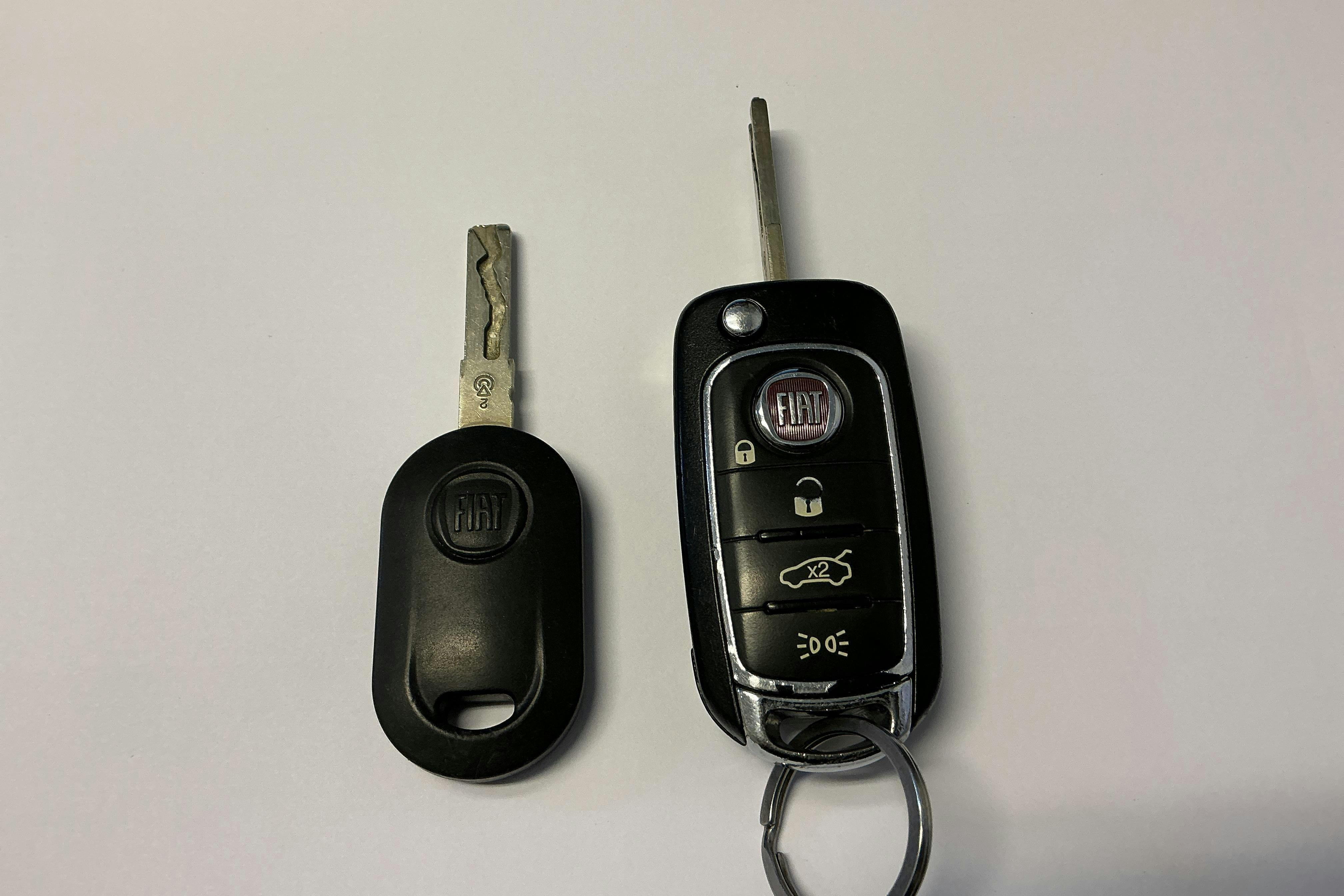 Presentation photo 13 of 13: Fiat 500X 1.6 E-torq (110hk) - 97 200 km - Manual - white - 2016