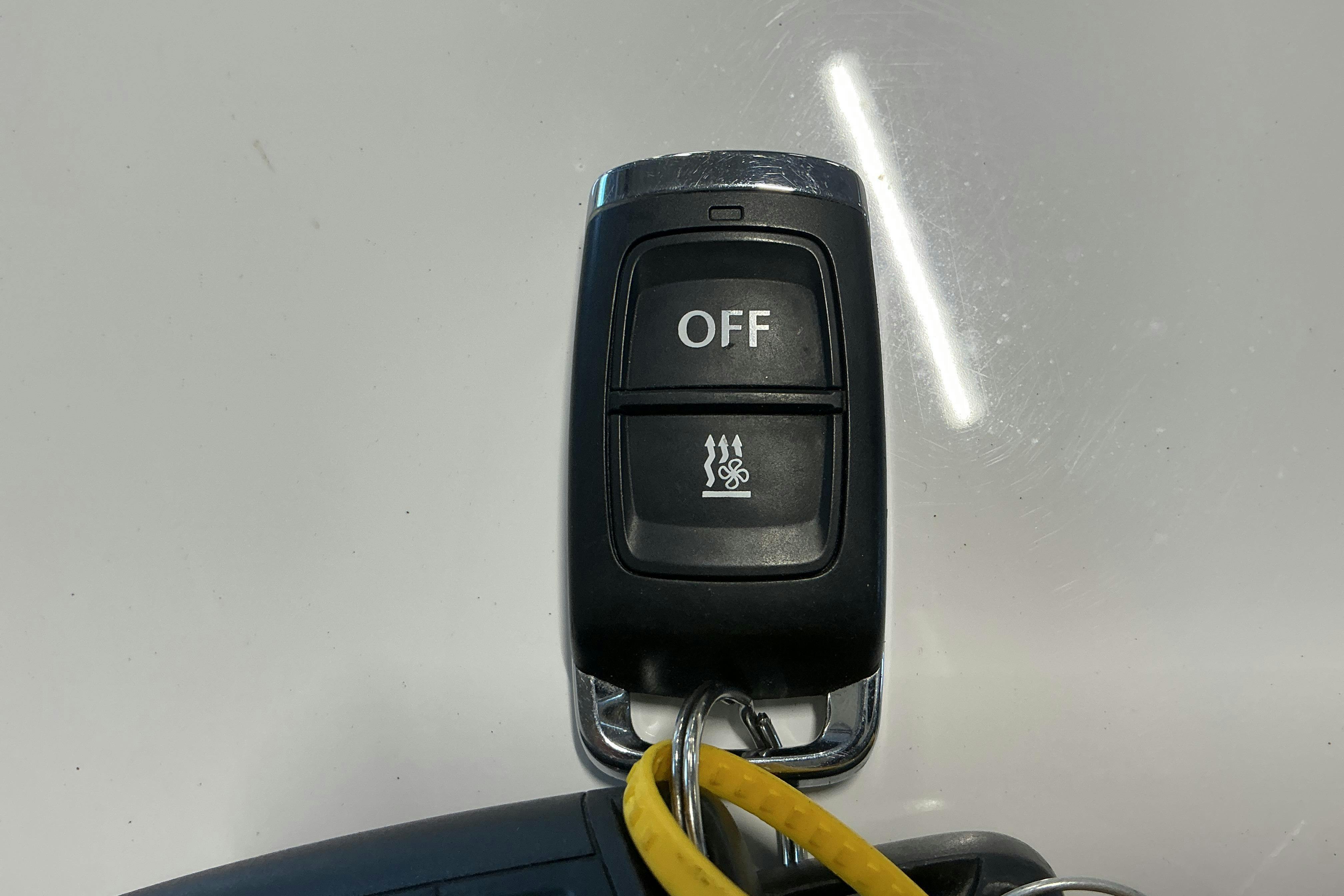 Presentation photo 14 of 14: Skoda Octavia III 2.0 TDI CR Combi 4x4 (150hk) - 196 390 km - Manual - white - 2018