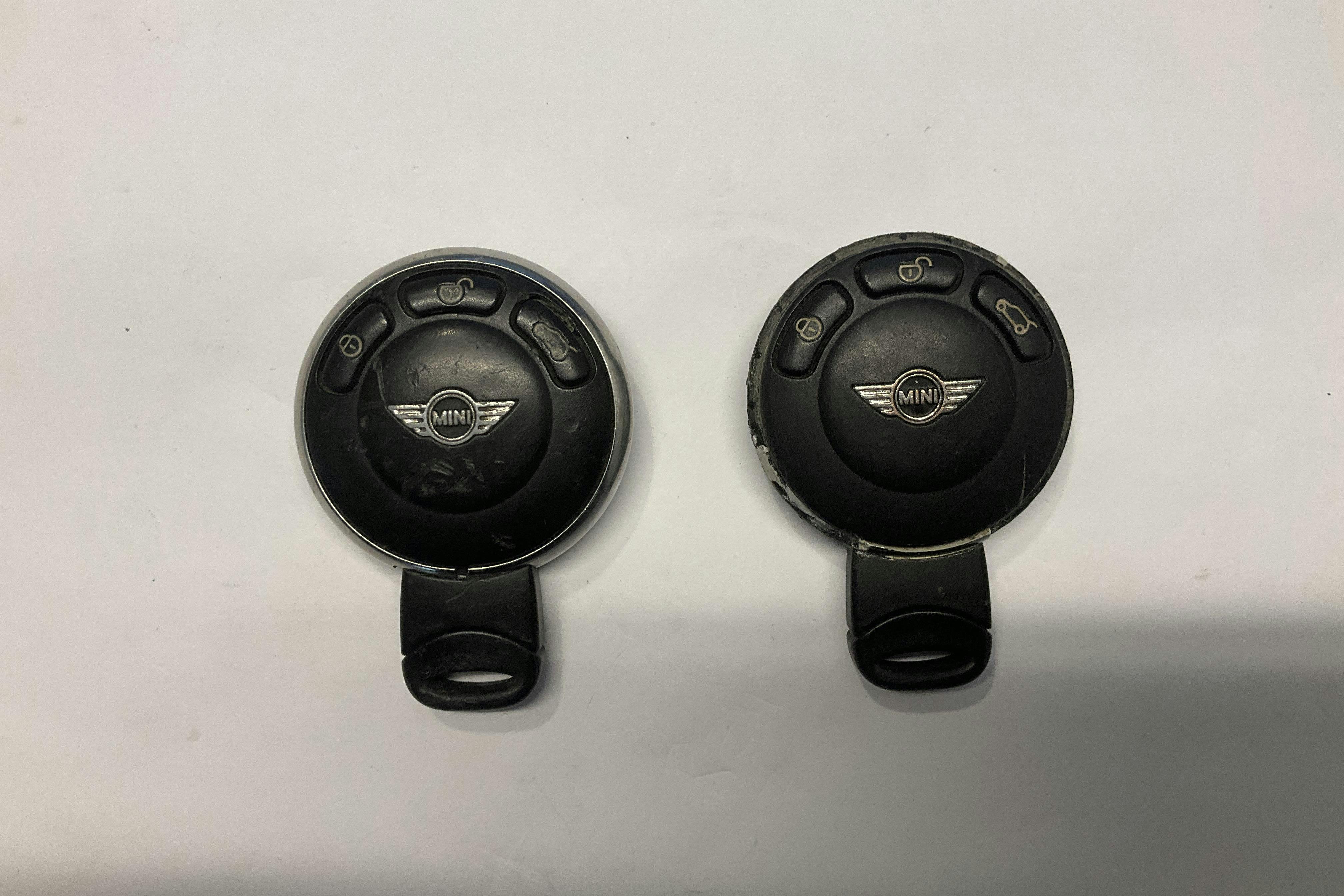 Presentation photo 11 of 11: MINI Cooper 1.6 S (175hk) - 145 320 km - Manual - black - 2007