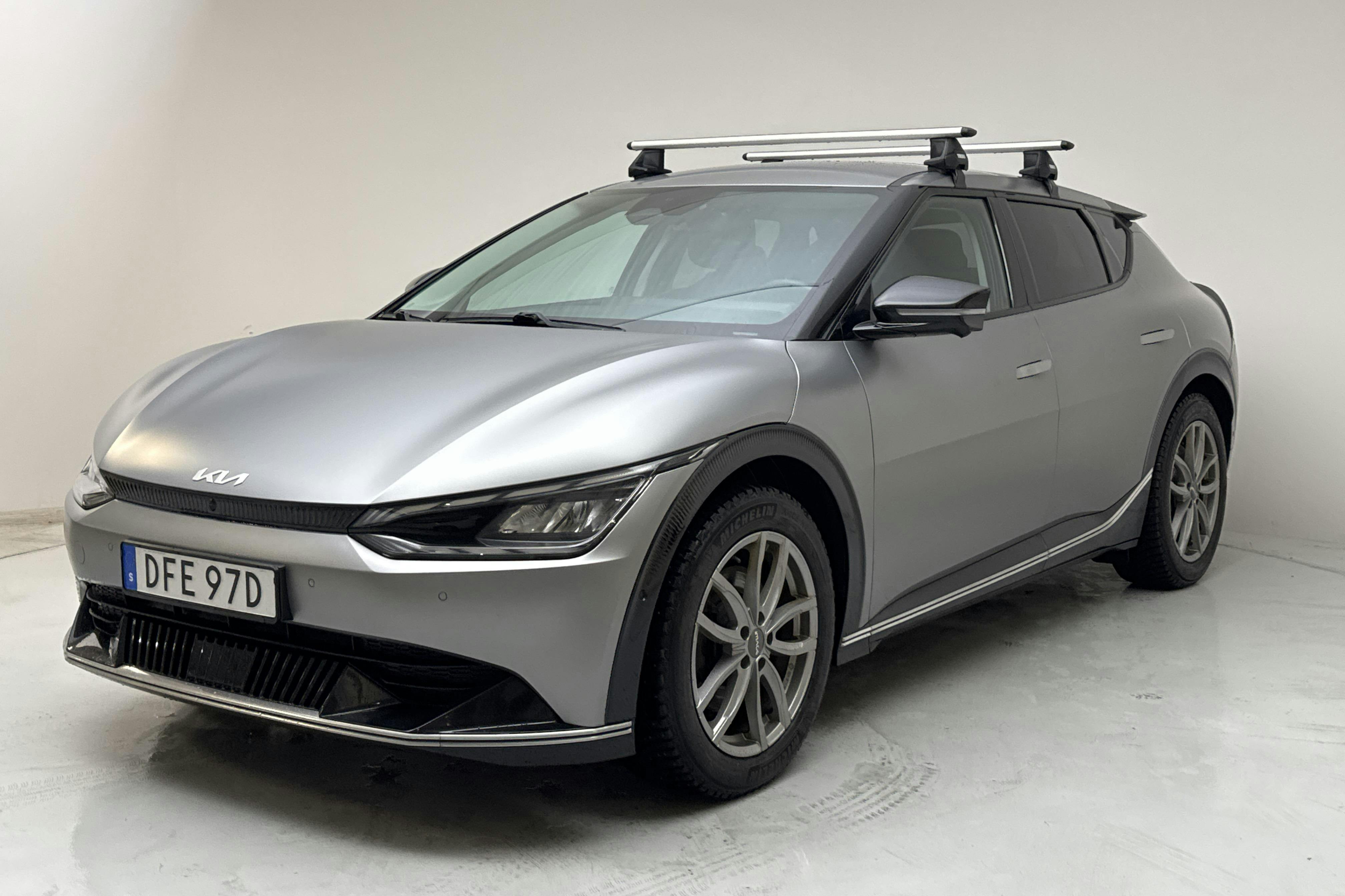 KIA EV6 AWD (325hk) - 132 450 km - Automatic - gray - 2023