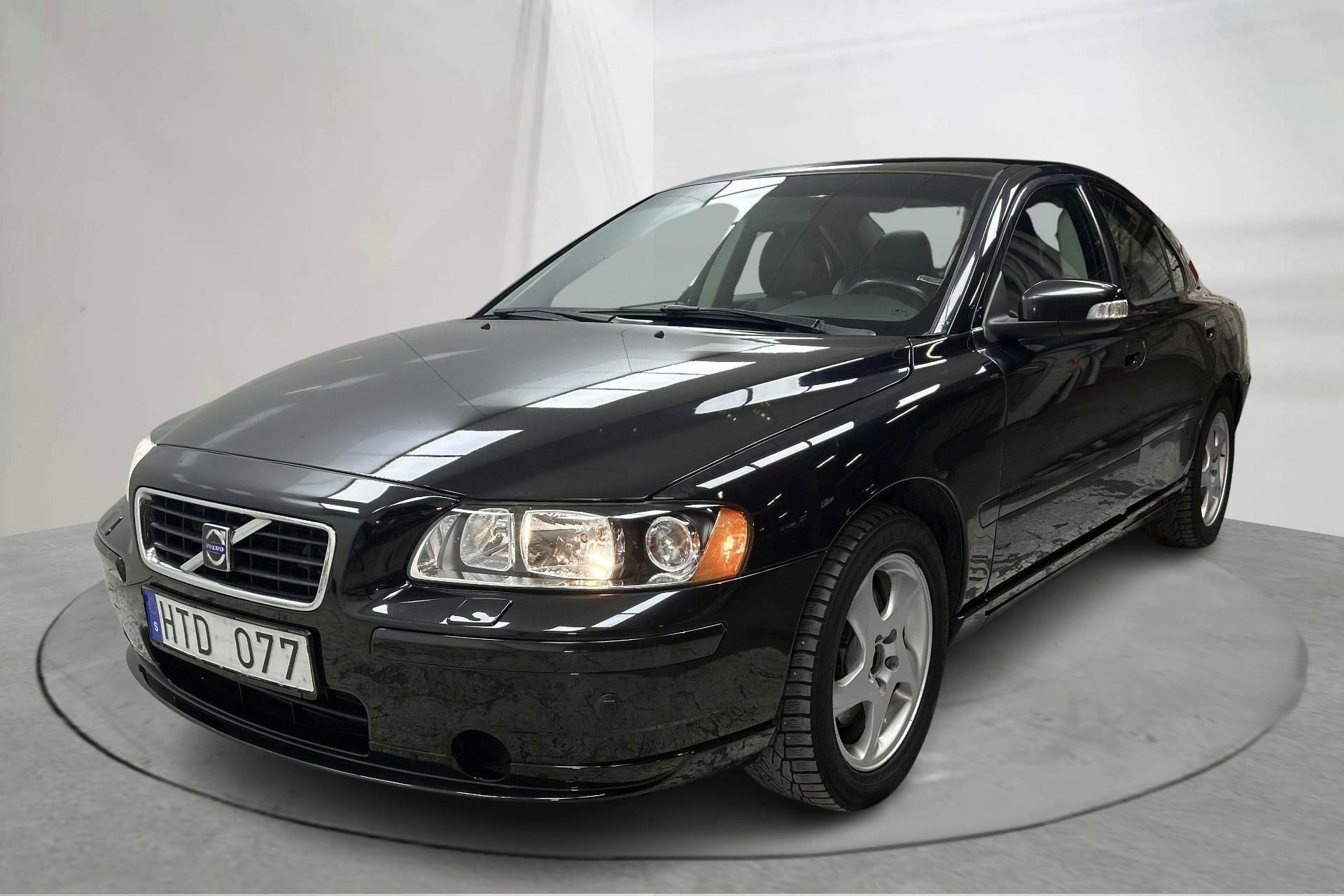Volvo S60 2.5T (210hk) - 246 000 km - Automatyczna - czarny - 2009