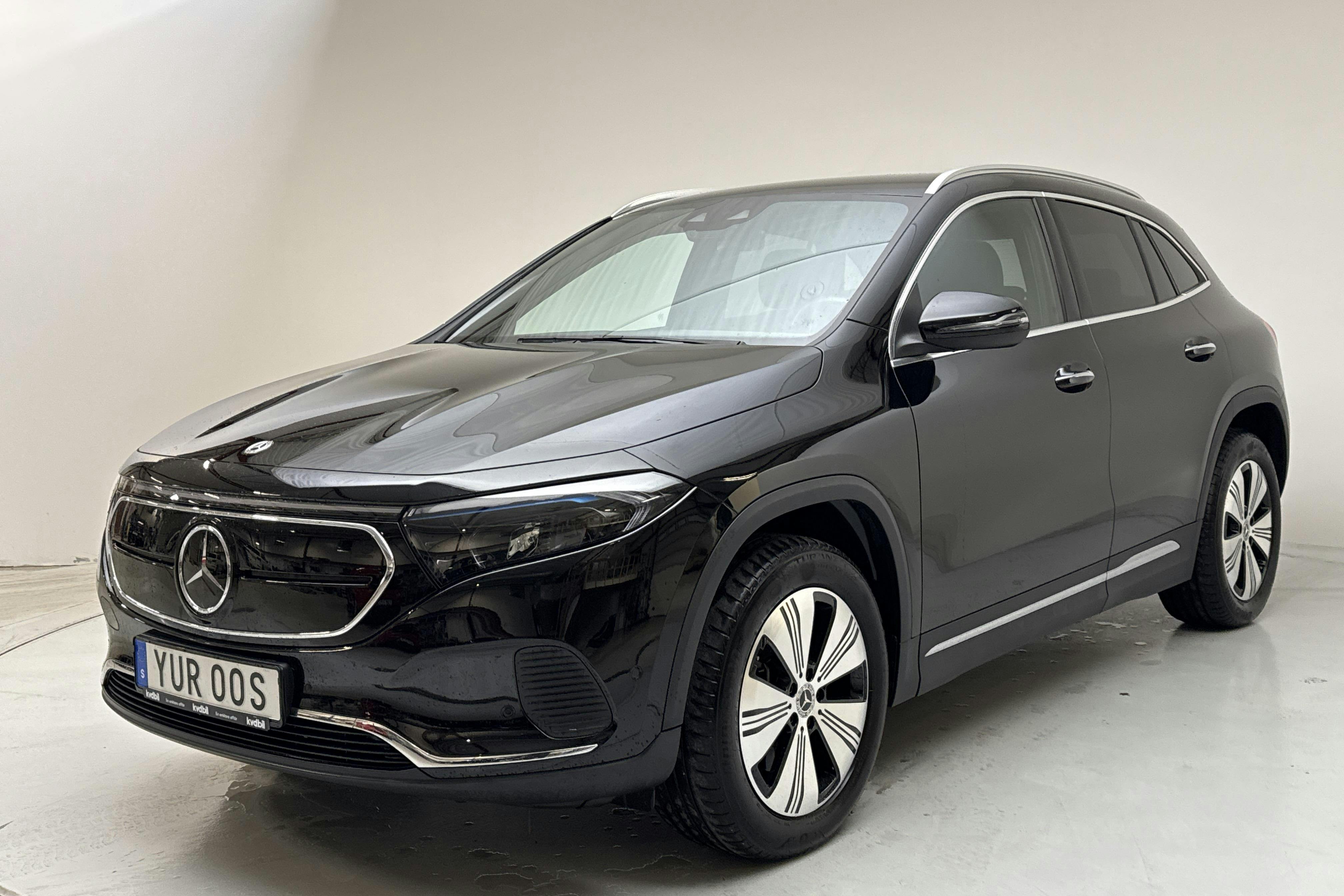 Presentation photo 1 of 16: Mercedes EQA 250 H243 (190hk) - 40 880 km - Automatic - black - 2023