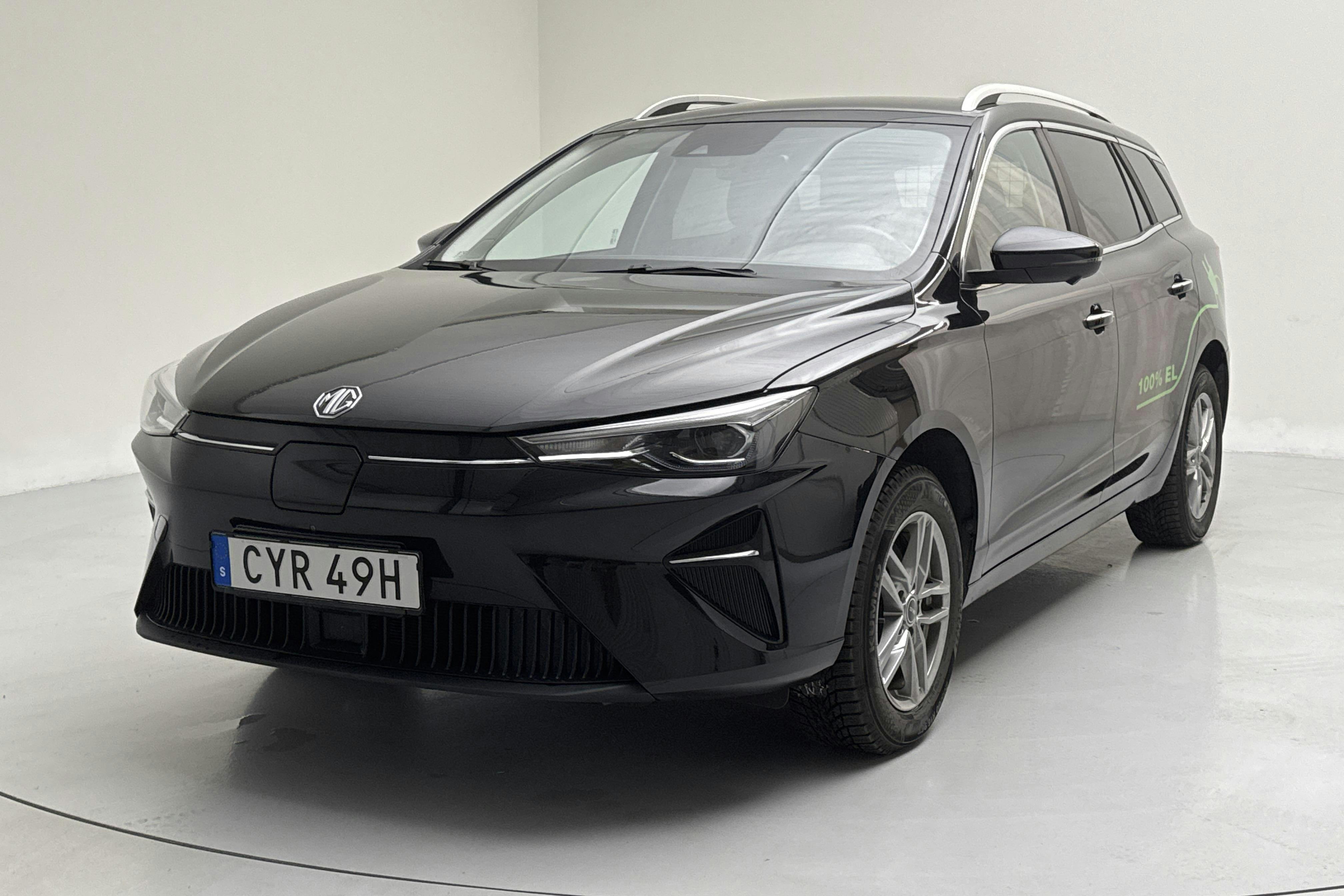 Presentation photo 1 of 16: MG MG5 Long Range 61kWh (177hk) - 60 510 km - Automatic - black - 2023