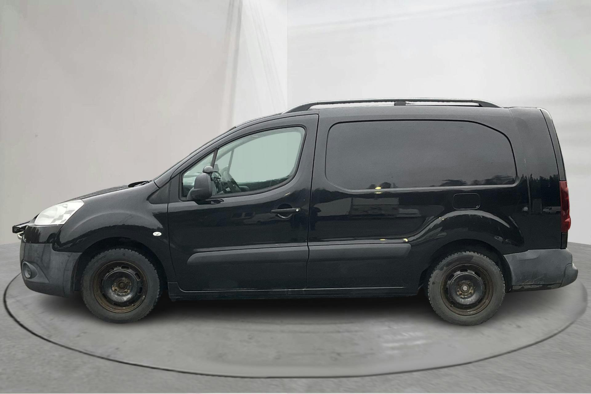 Presentation photo 2 of 12: Peugeot Partner 1.6 e-HDI Skåp (90hk) - 176 390 km - Automatic - black - 2014