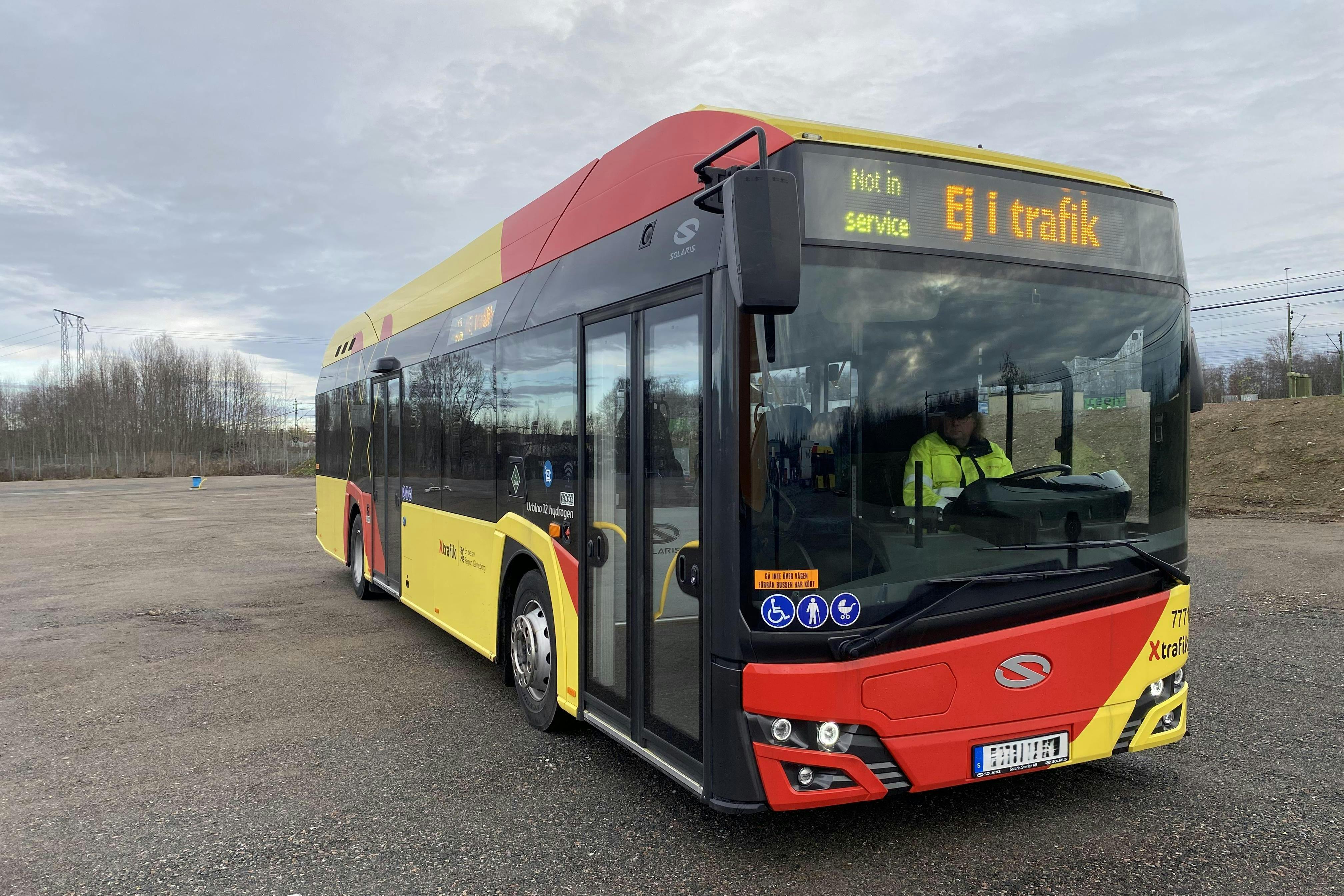 Esitlusfoto 2 aadressil 41: SOLARIS URBINO 12 HYDROGEN - 19 380 km - kollane - 2021