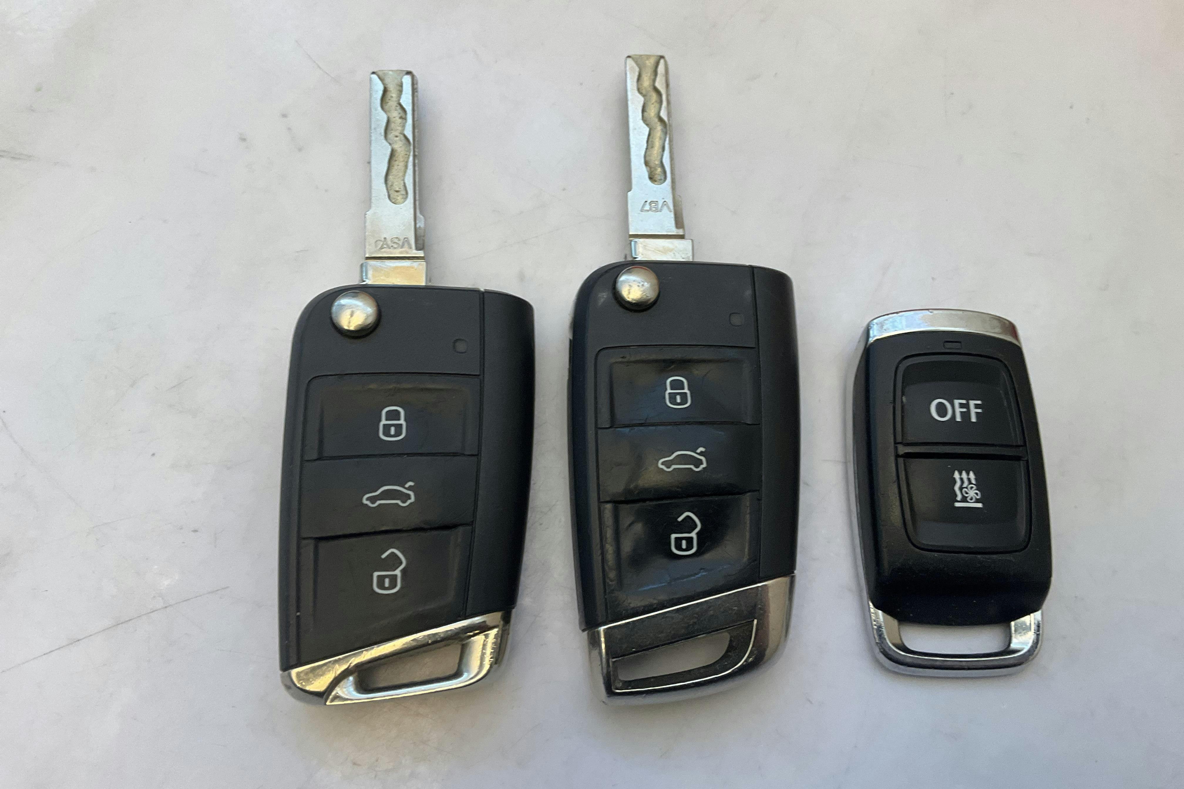 Presentationsfoto 17 av 17: VW Golf VII GTE 5dr (204hk) - 13 320 mil - Automat - svart - 2018