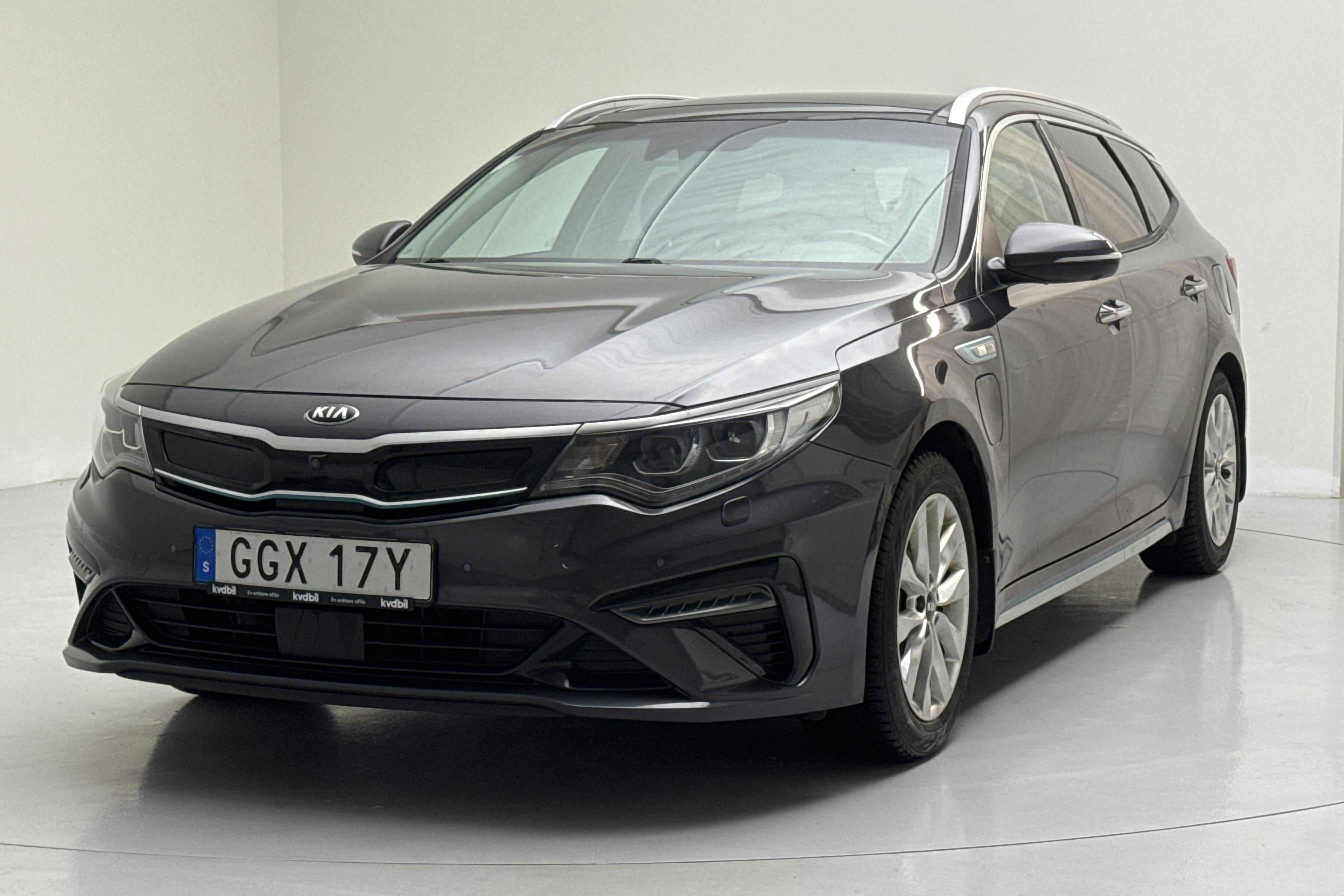 Presentation photo 1 of 19: KIA Optima 2.0 GDi Plug-in Hybrid SW (205hk) - 172 810 km - Automatic - gray - 2019