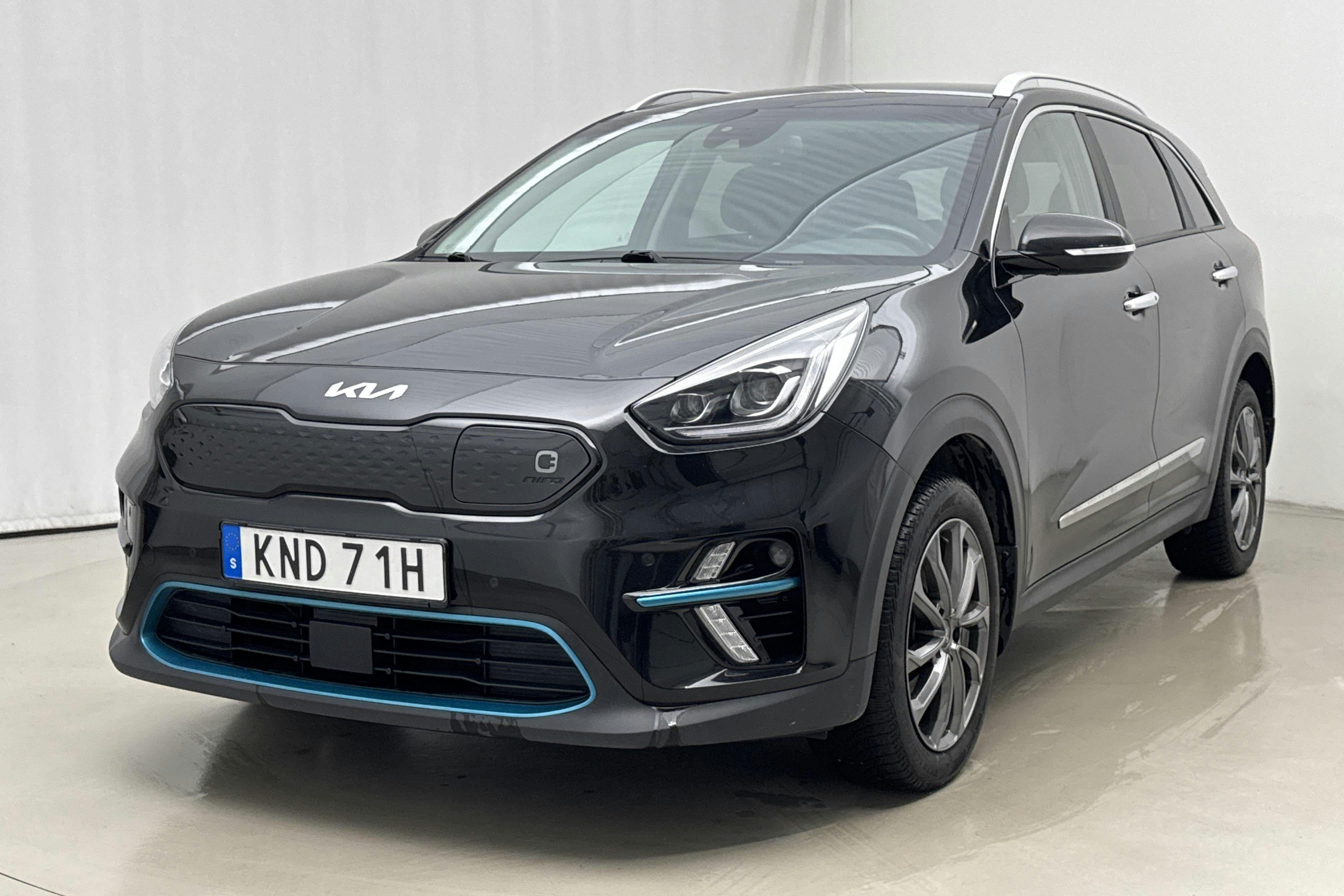 KIA e-Niro 64kWh (204hk) - 9 670 mil - Automat - svart - 2022