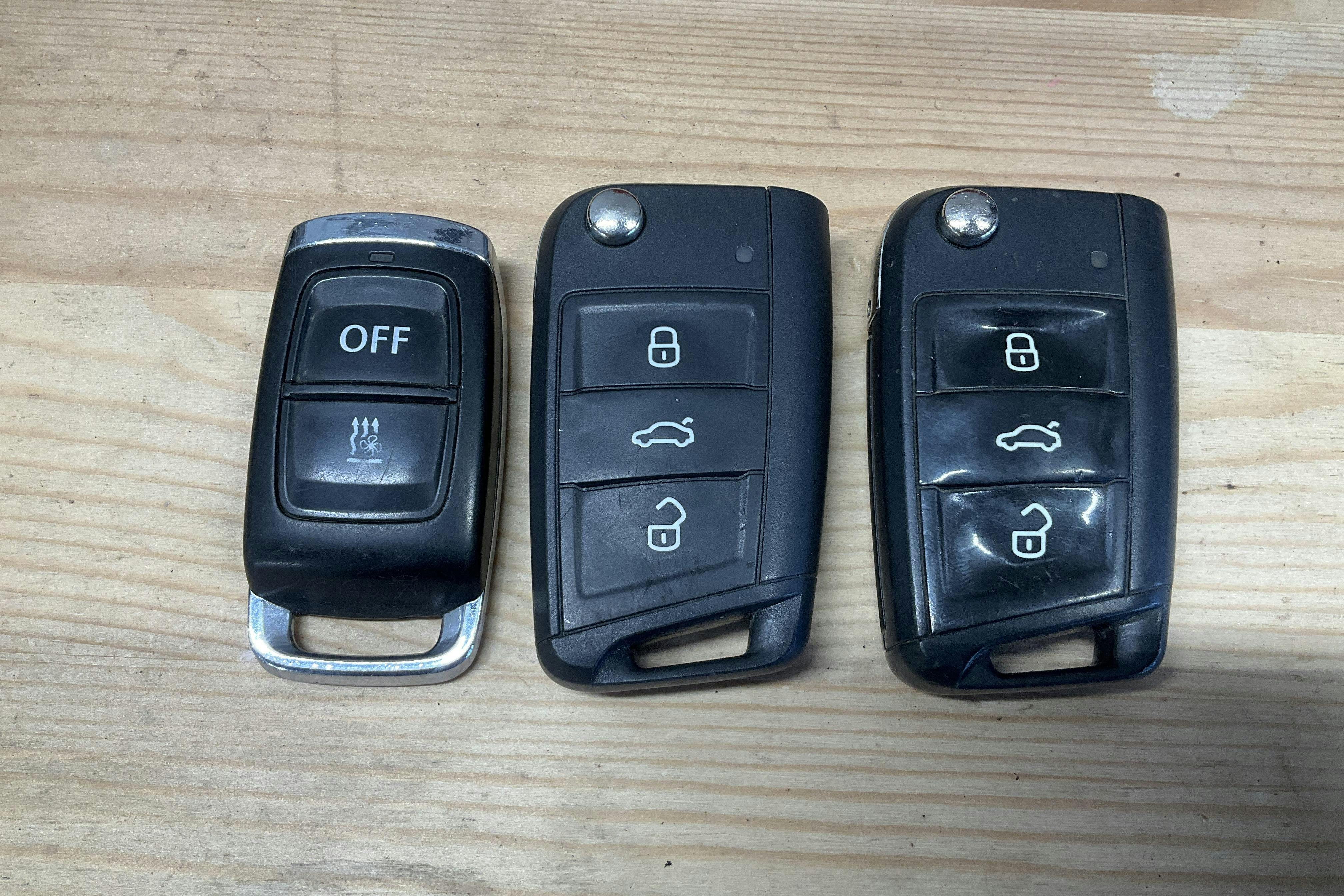 Presentation photo 16 of 16: VW Crafter 35 2.0 TDI Skåp (140hk) - 104 830 km - Automatic - white - 2019