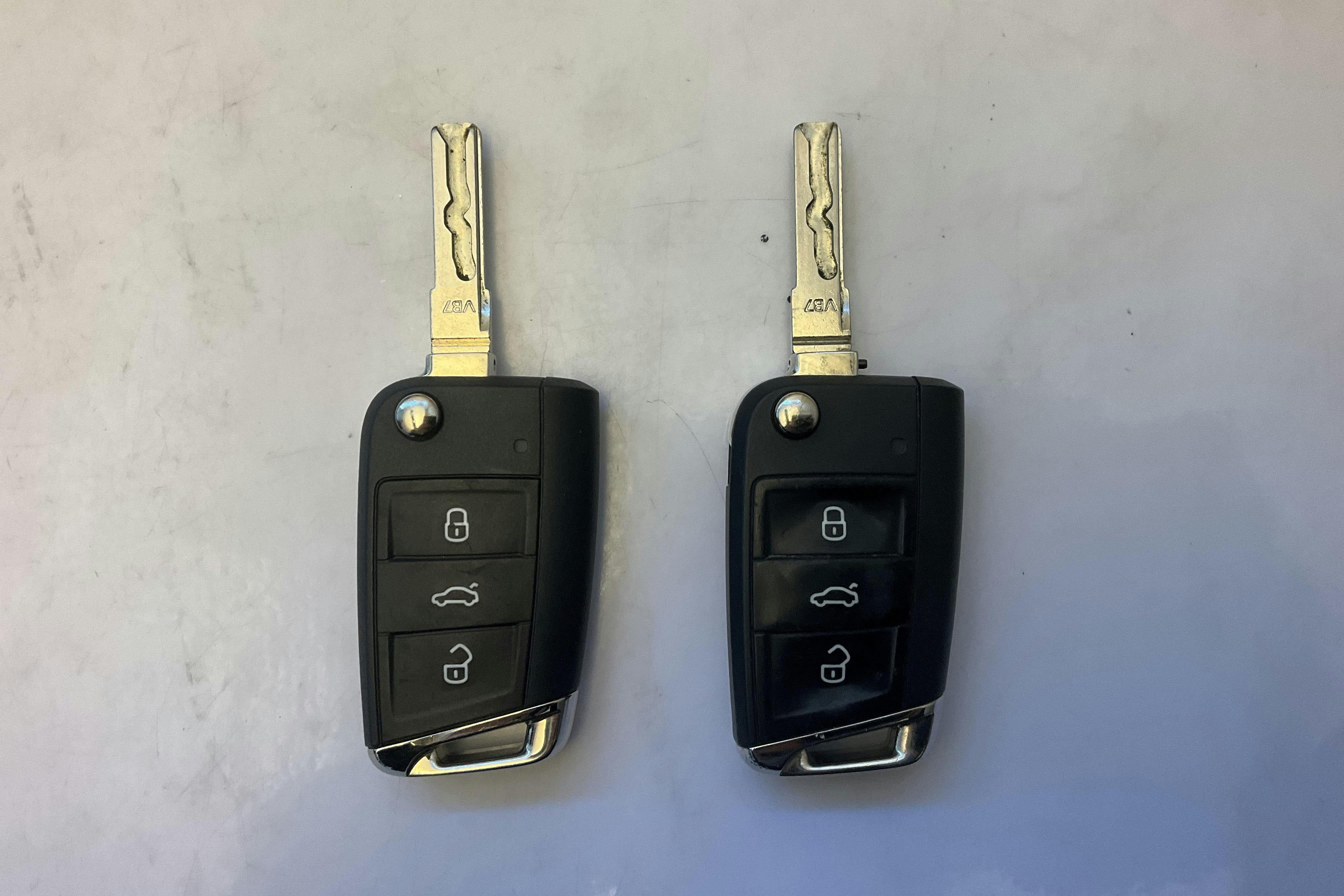 Presentation photo 13 of 13: VW Golf VII 1.4 TSI 5dr (150hk) - 40 380 km - Automatic - gray - 2017