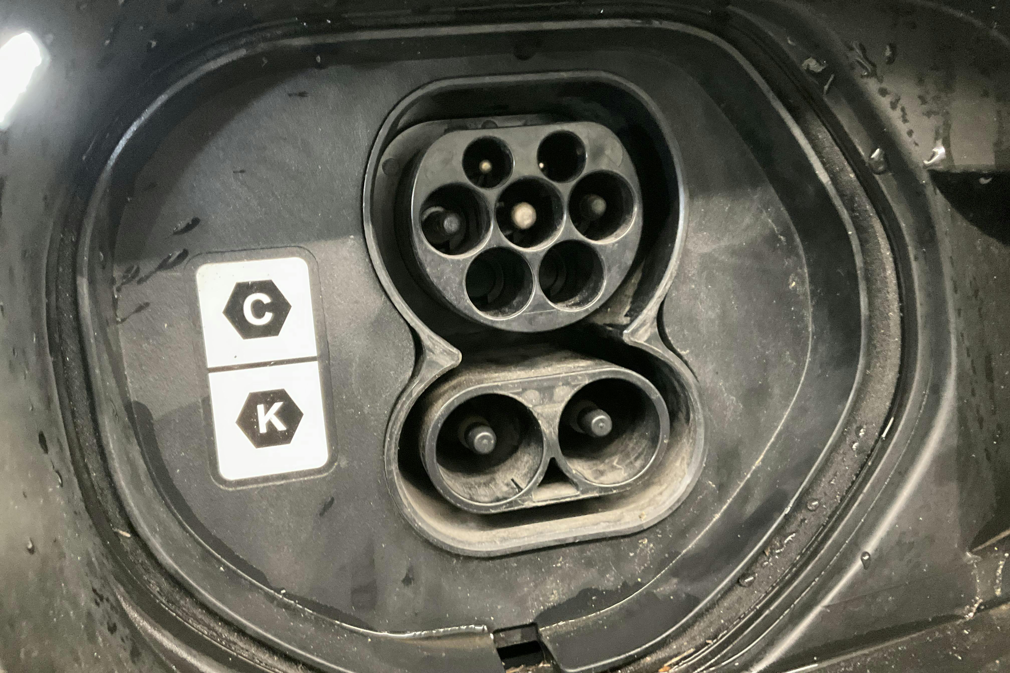 Presentation photo 15 of 15: Mazda MX-30 e-Skyactiv (145hk) - 56 060 km - Automatic - white - 2021