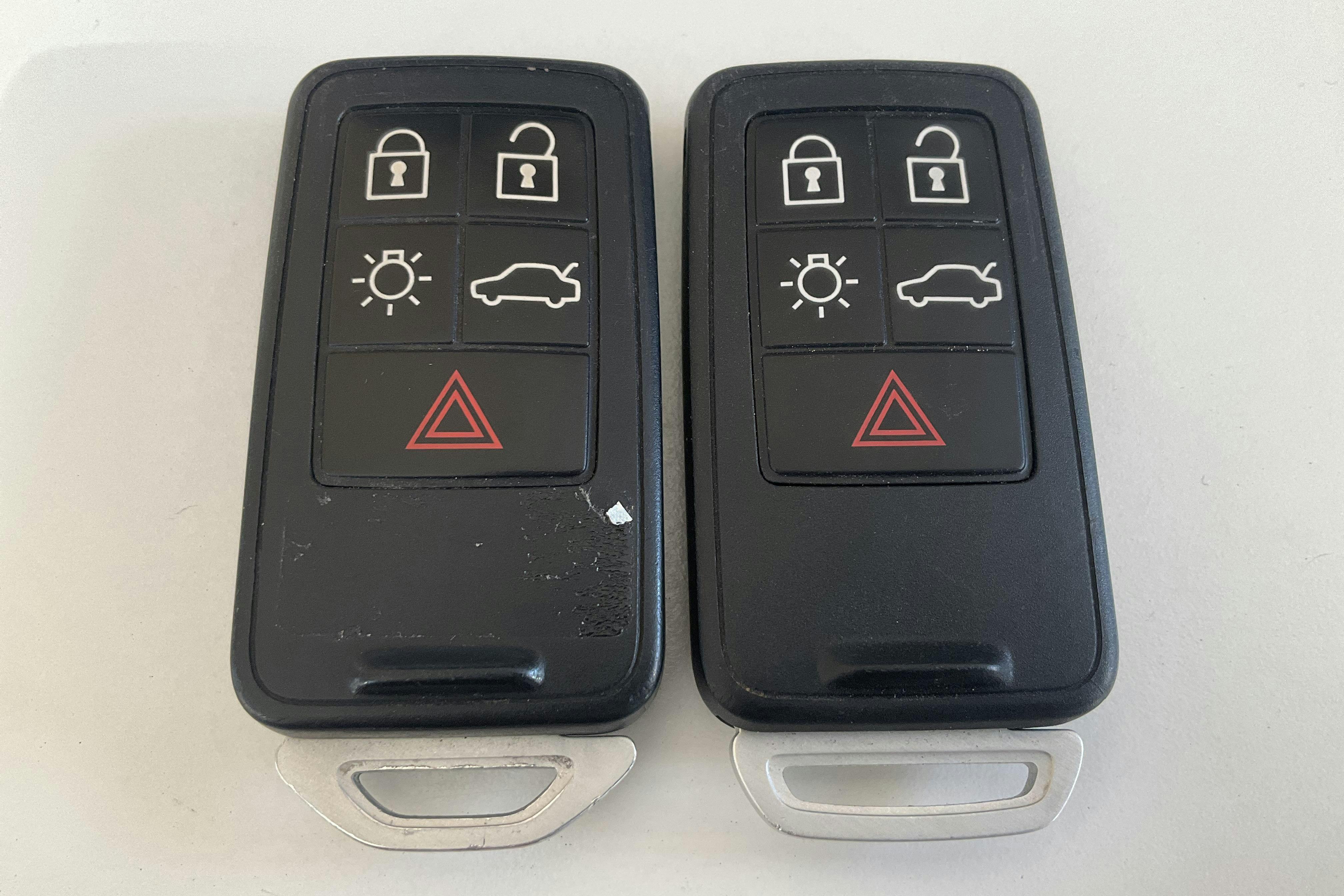 Esitlusfoto 16 aadressil 16: Volvo V40 Cross Country D2 (115hk) - 135 750 km - Käsitsi - valge - 2014