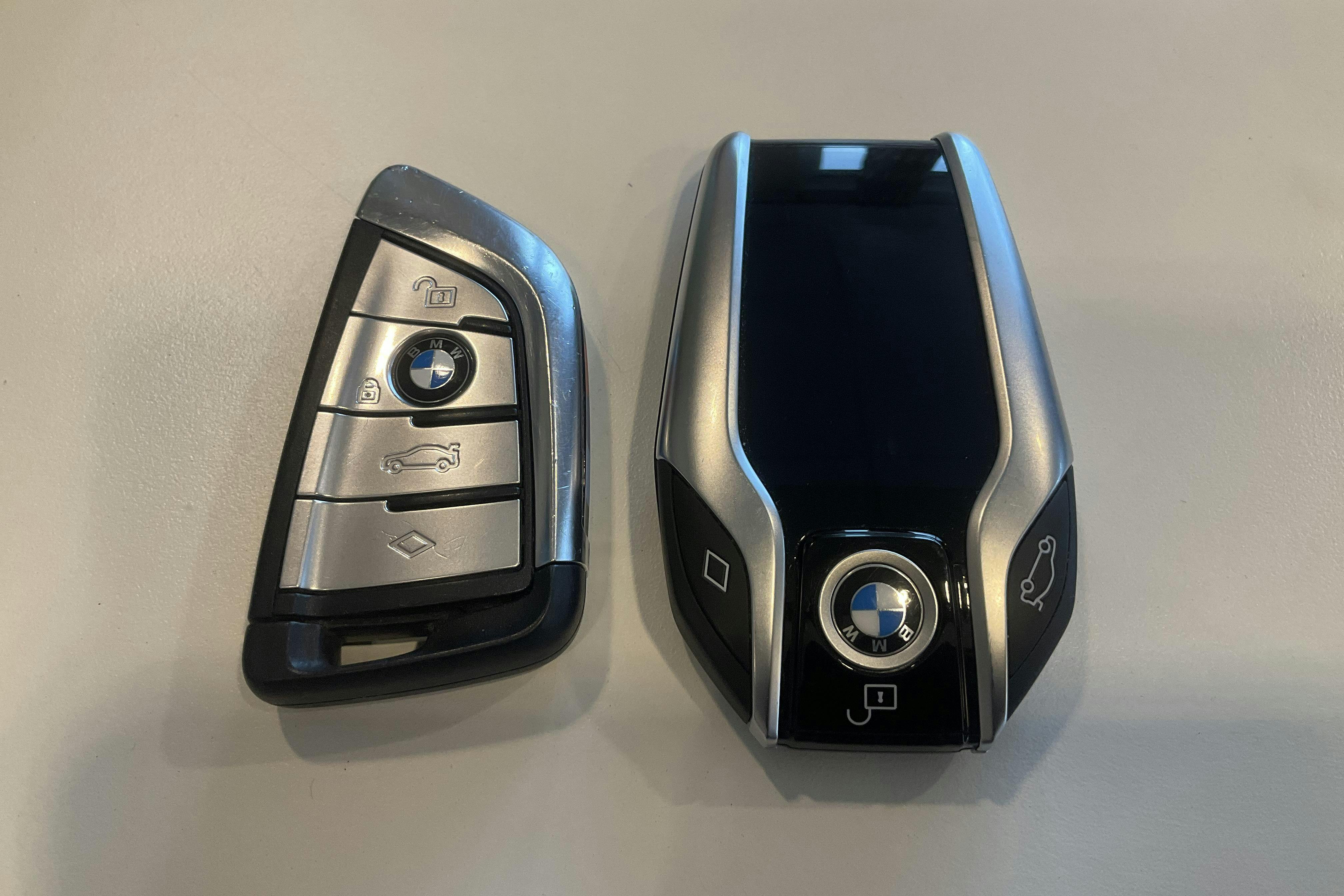 Presentation photo 23 of 23: BMW 530d xDrive Touring, G31 LCI (286hk+11hk) - 152 550 km - Automatic - blue - 2022