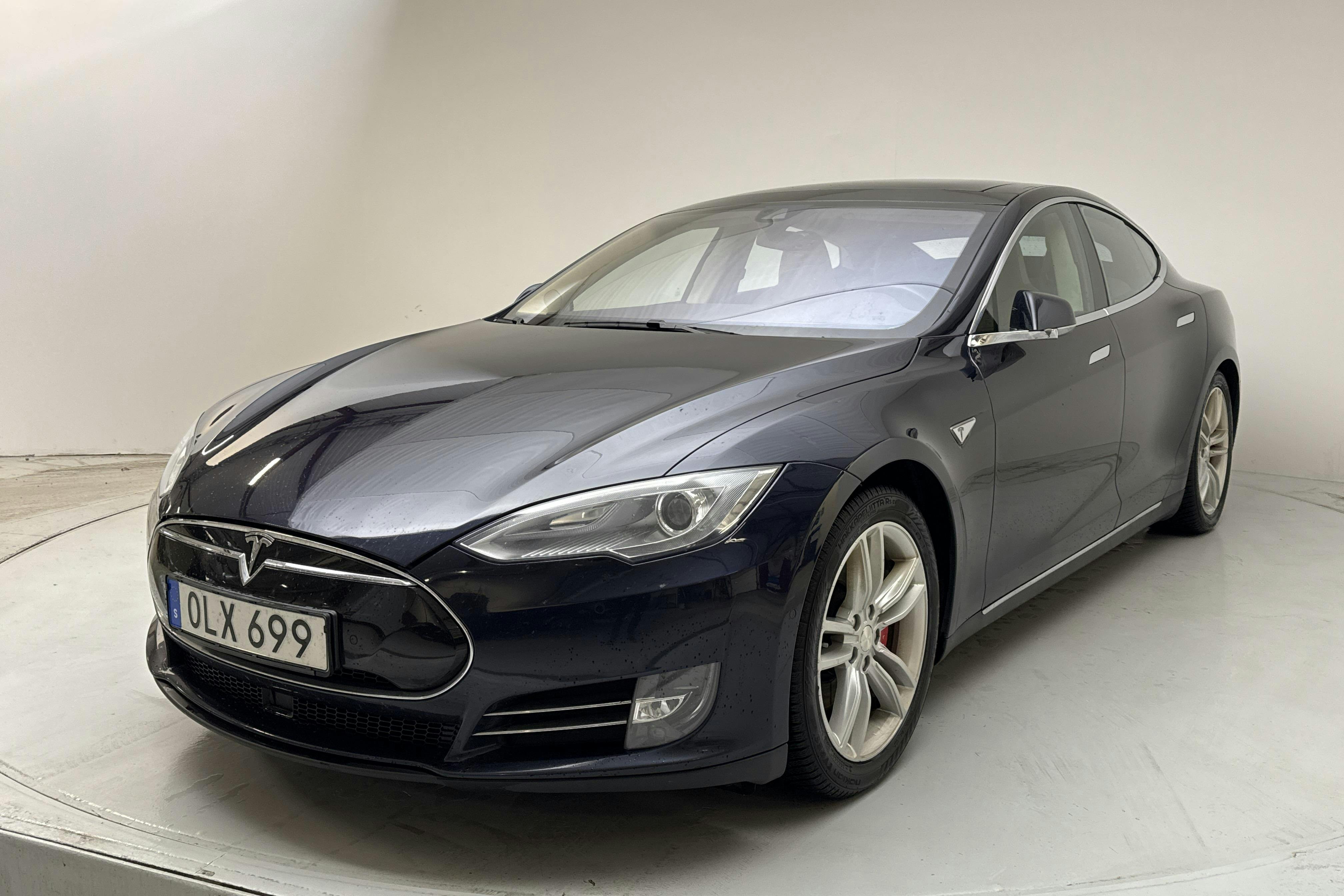 Presentation photo 1 of 18: Tesla Model S P85 - 193 830 km - Automatic - blue - 2014