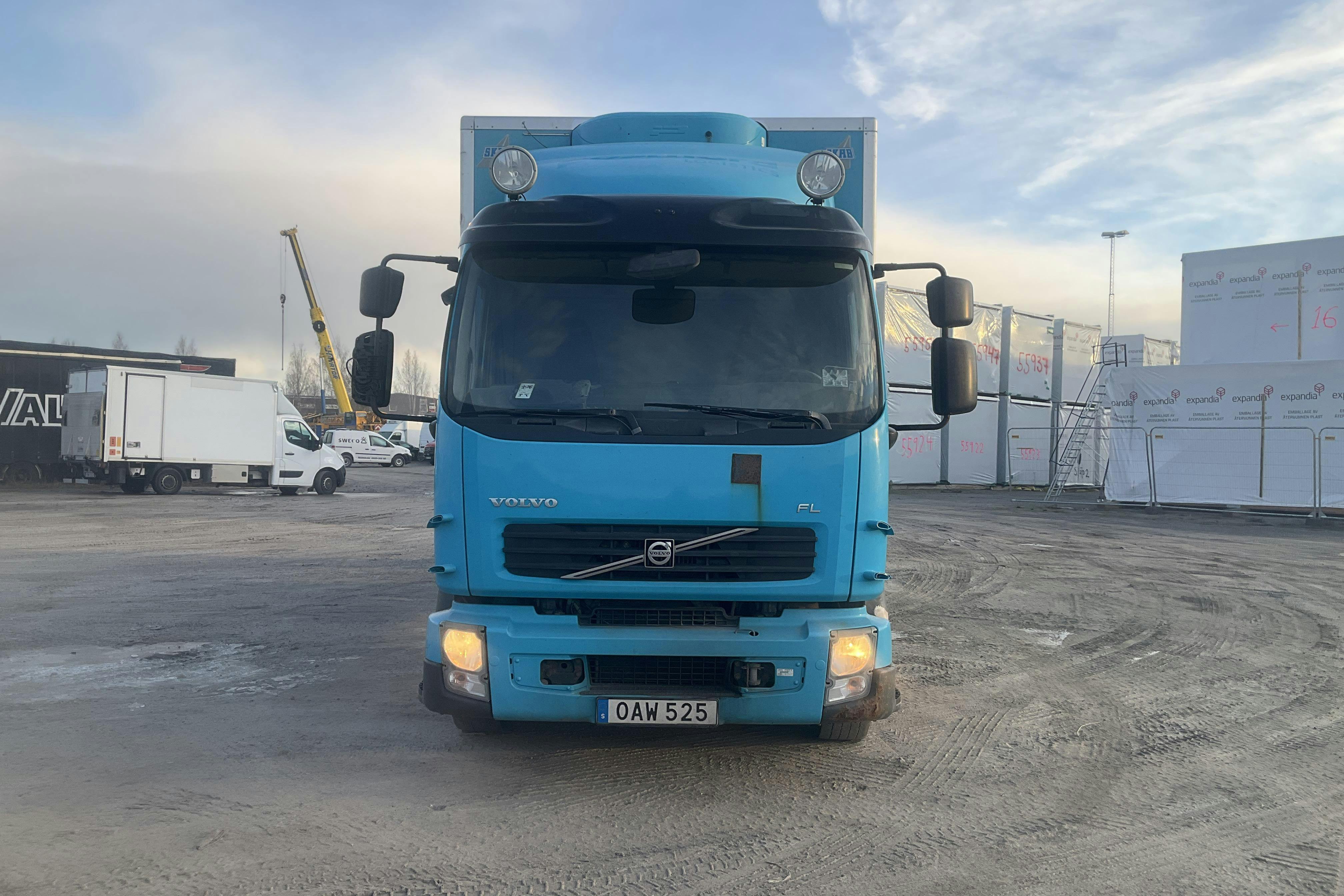 Presentation photo 2 of 57: VOLVO FL240 - 285 327 km - Automatic - blue - 2013