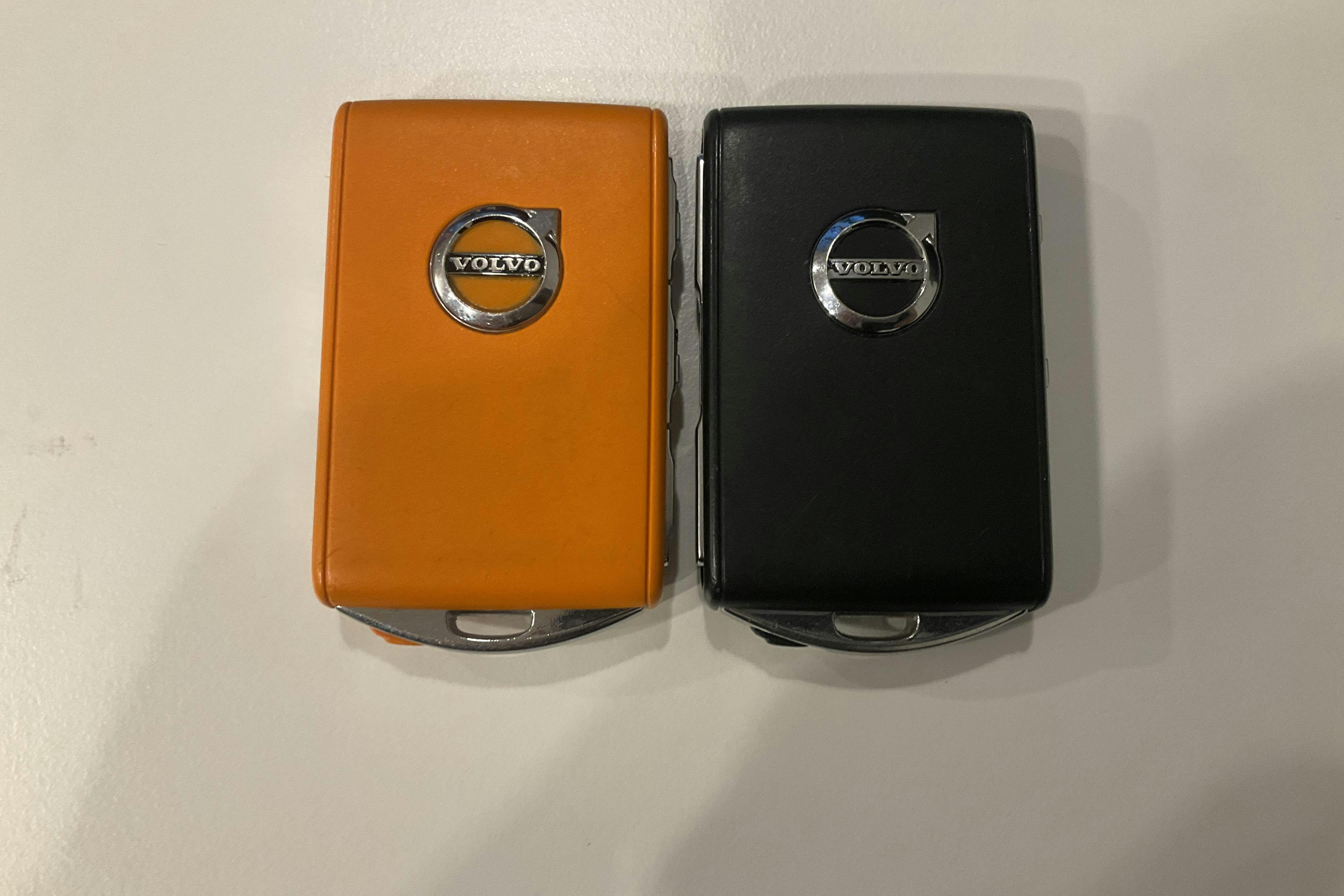 Presentation photo 22 of 22: Volvo XC60 B4 AWD Mildhybrid, Diesel (197hk) - 118 200 km - Automatic - gray - 2022