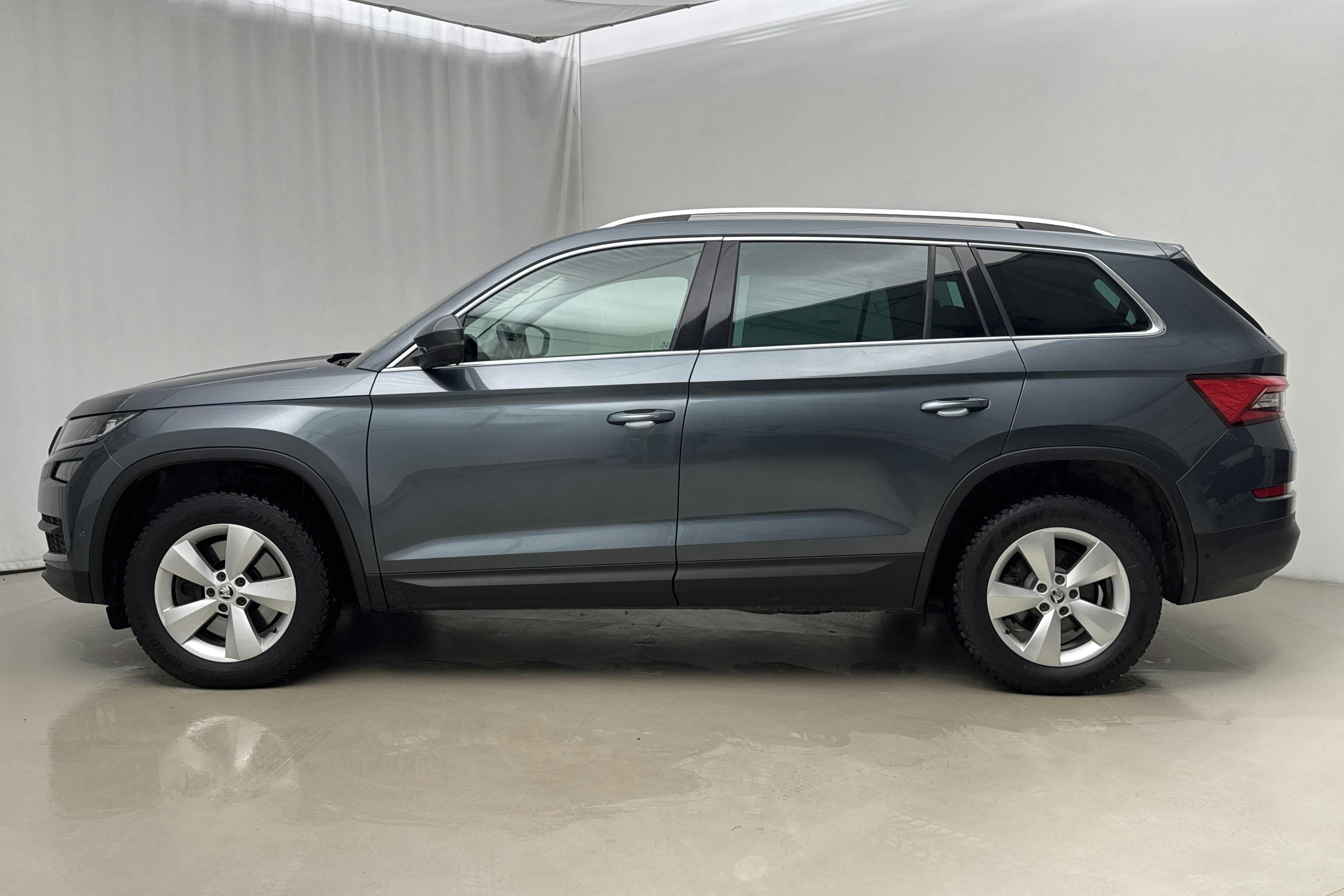 Presentation photo 2 of 19: Skoda Kodiaq 2.0 TDI 4X4 (190hk) - 144 690 km - Automatic - gray - 2019
