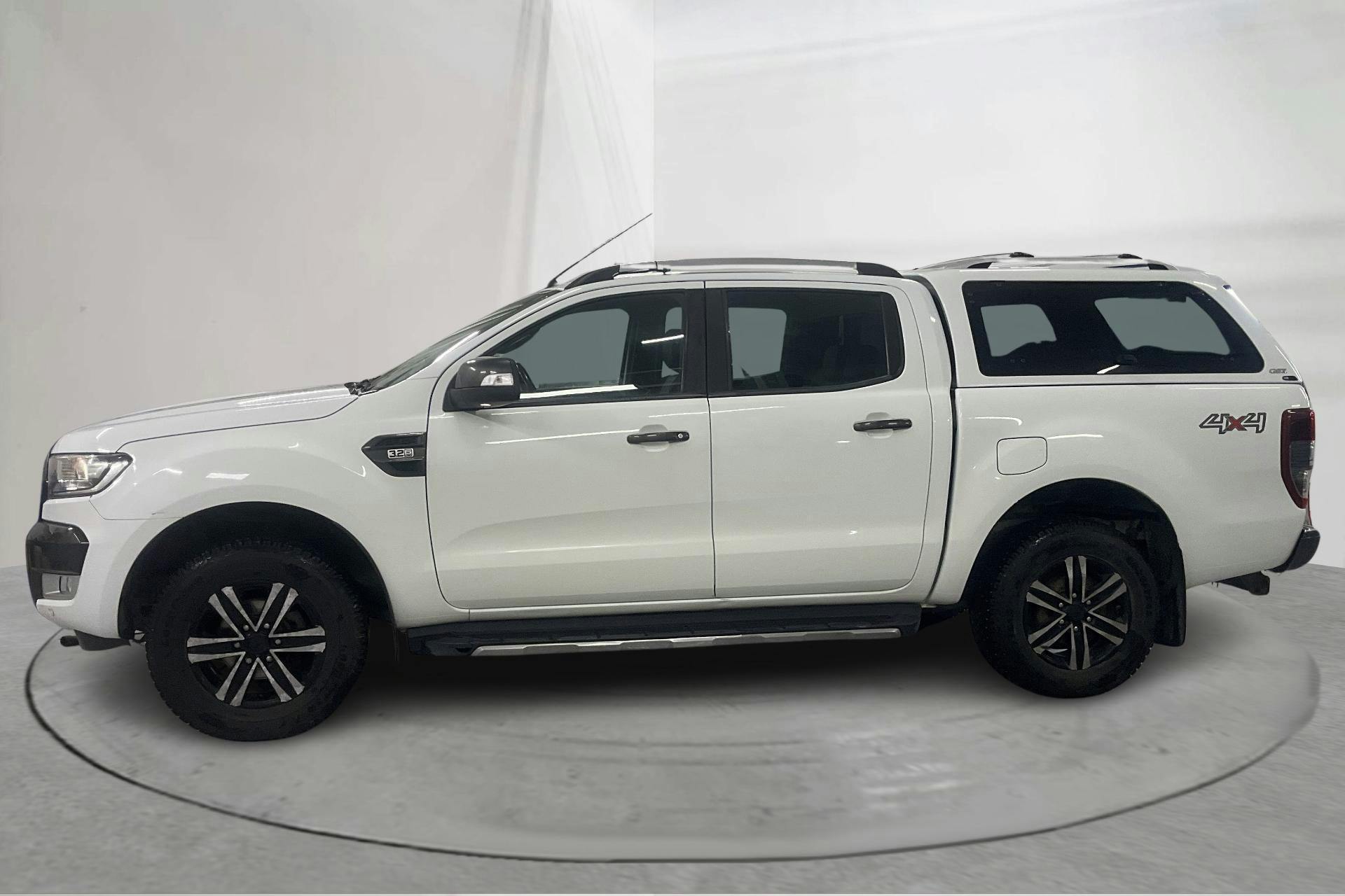 Presentation photo 2 of 20: Ford Ranger 3.2 TDCi 4WD (200hk) - 260 900 km - Automatic - white - 2017