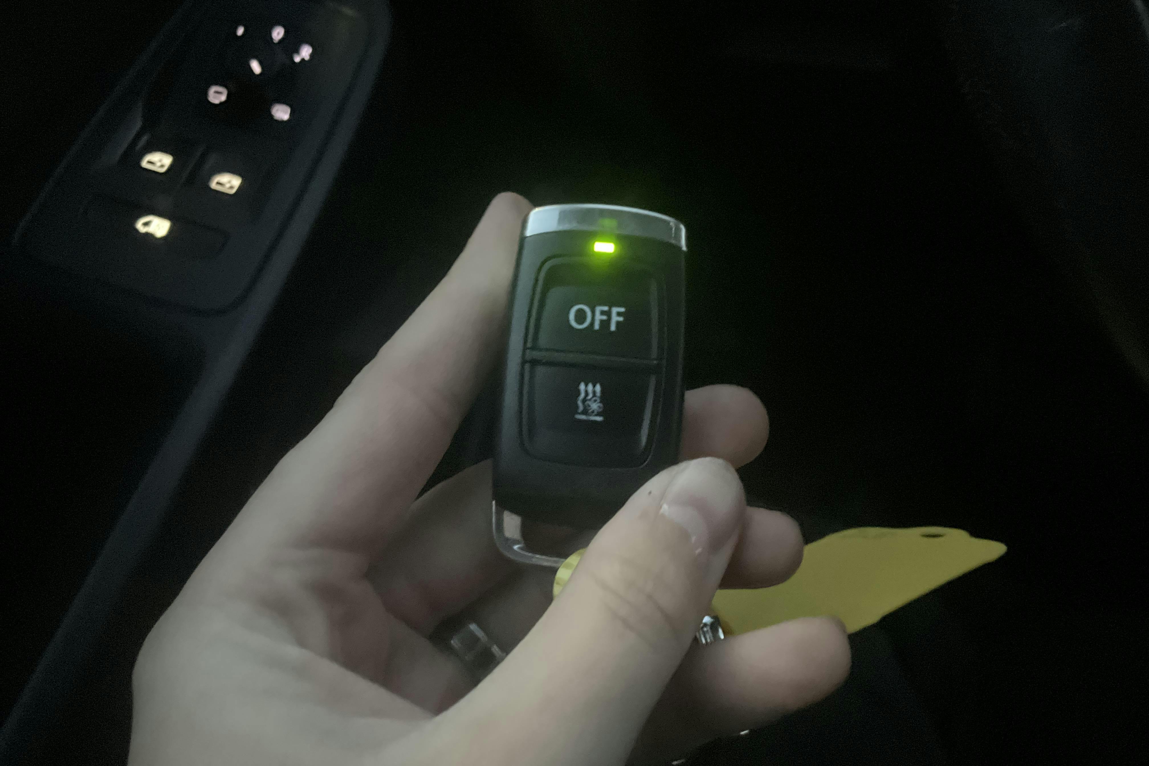 Presentationsfoto 15 av 15: VW Caddy Cargo Maxi 2.0 TDI (122hk) - 11 838 mil - Automat - vit - 2022