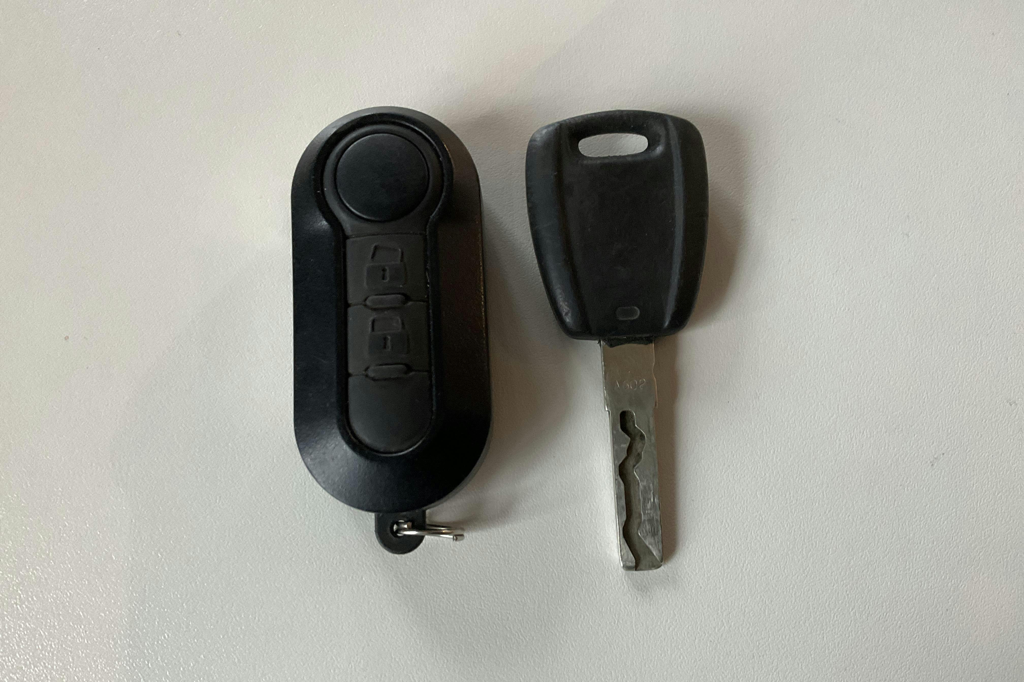 Presentation photo 15 of 15: FIAT Ducato 35 2.3 Multijet Chassi (150hk) - 80 430 km - Automatic - white - 2018