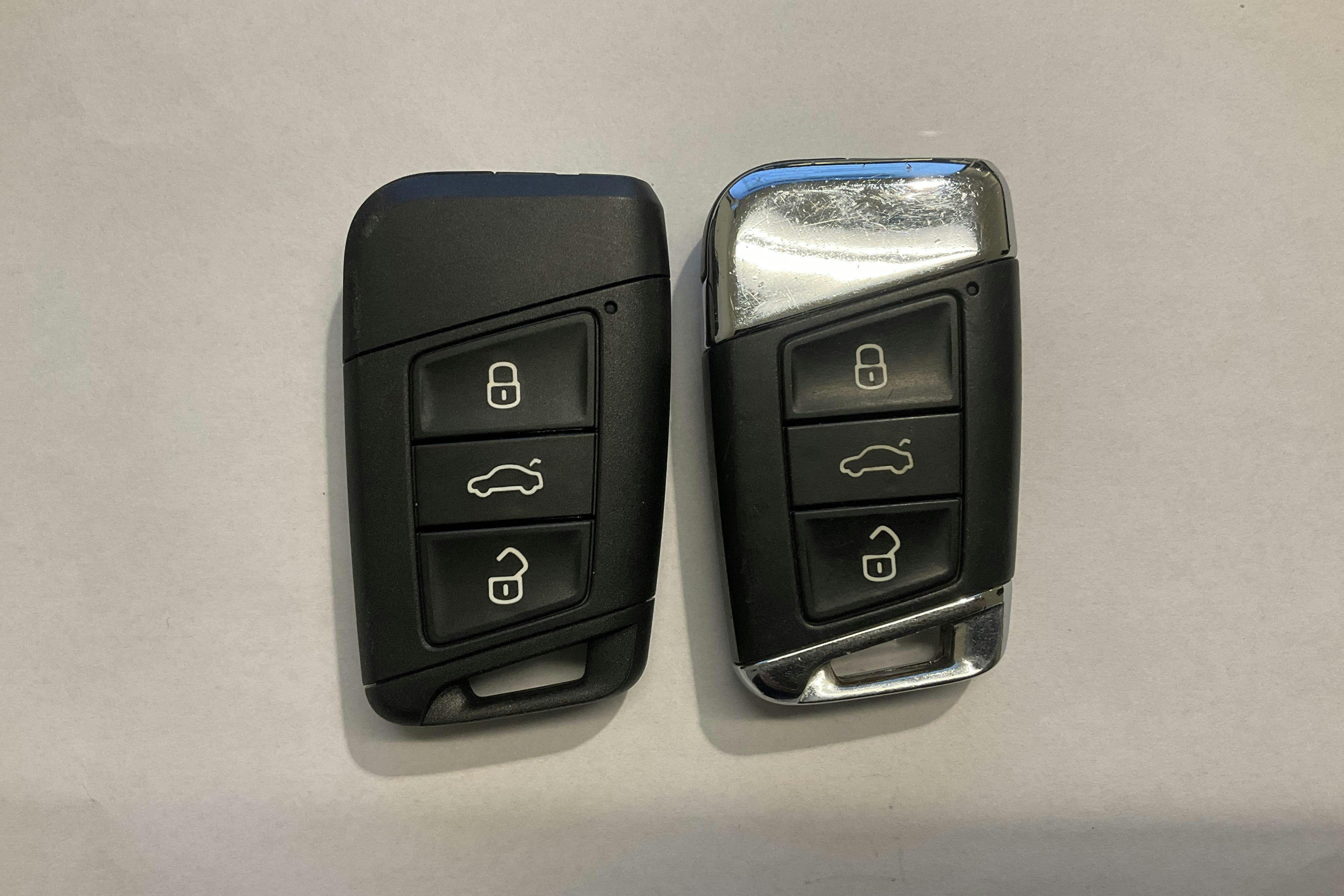 Presentationsfoto 17 av 17: VW Passat 1.4 GTE Sportscombi (218hk) - 10 254 mil - Automat - vit - 2022